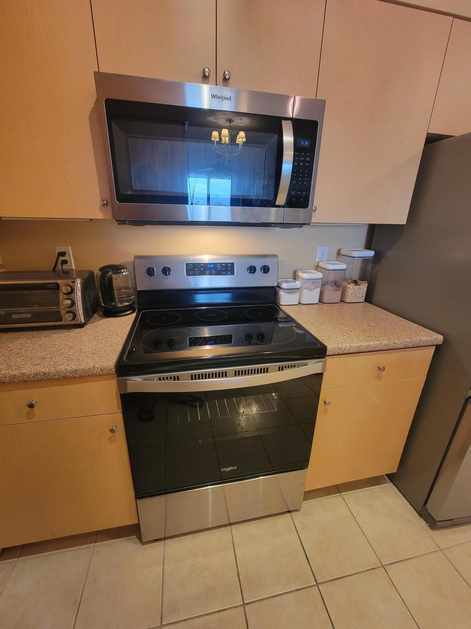 MONTECITO PALM BEACH CONDO - Residential Lease