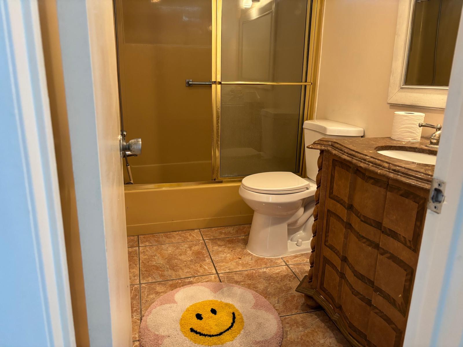 VILLAGE ROYALE GREENWOOD CONDO - Residential