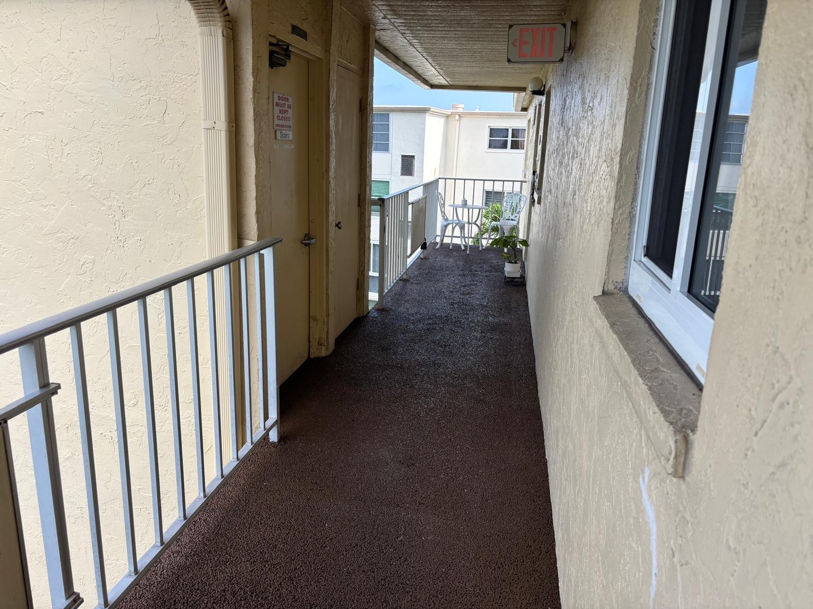 VILLAGE ROYALE GREENWOOD CONDO - Residential