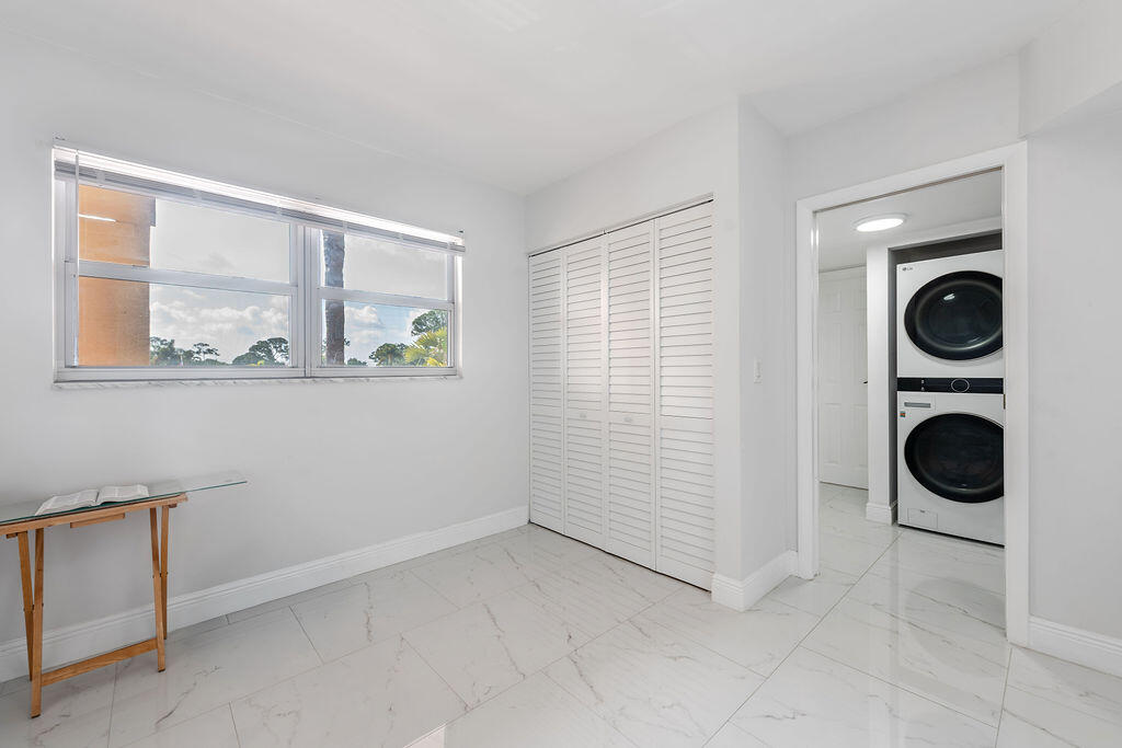 POINCIANA PLACE CONDO 1,2,8 AND 9 - Residential