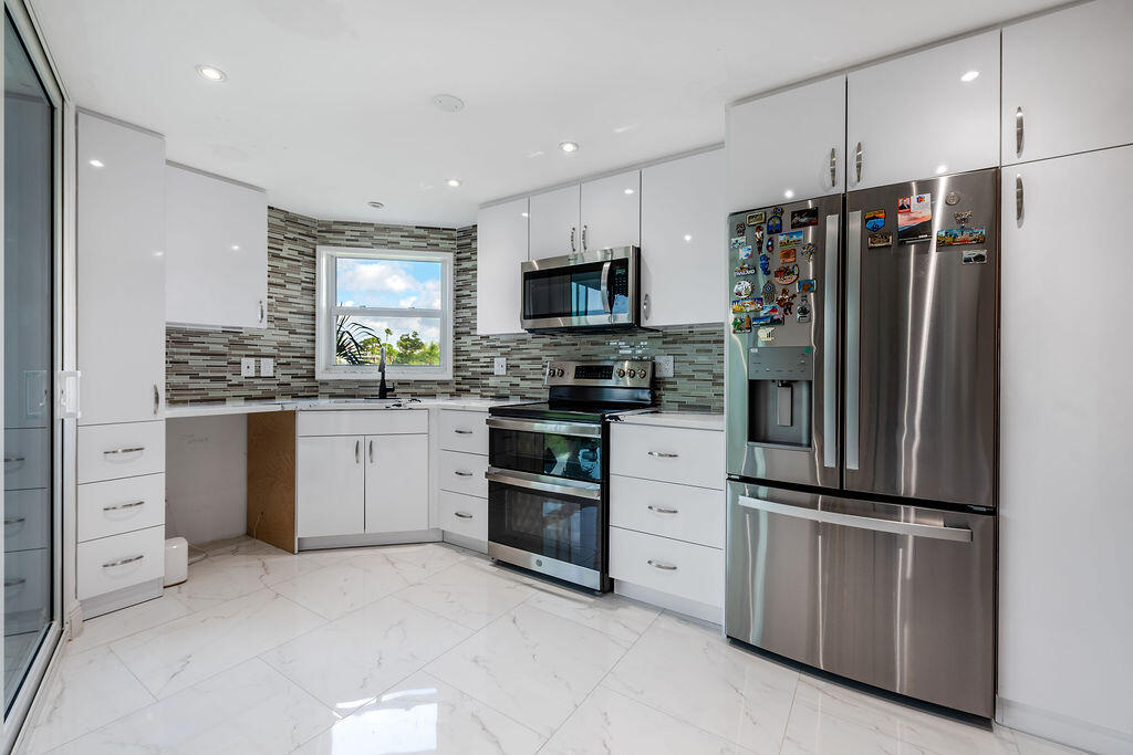 POINCIANA PLACE CONDO 1,2,8 AND 9 - Residential