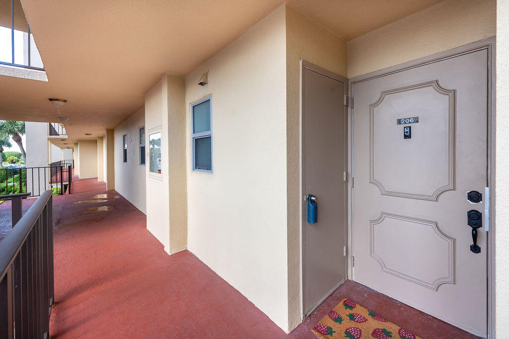 POINCIANA PLACE CONDO 1,2,8 AND 9 - Residential