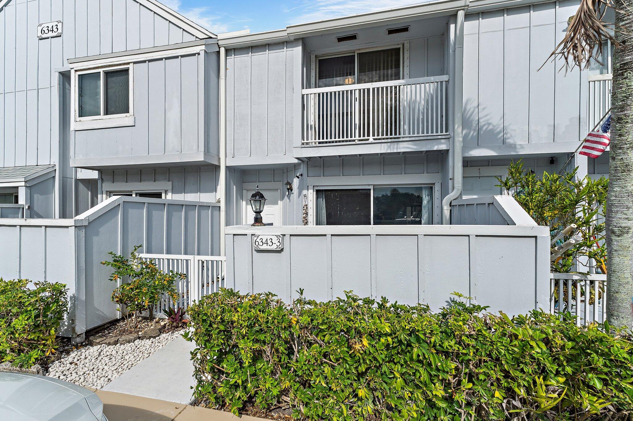 RIVERWALK 1 - Residential