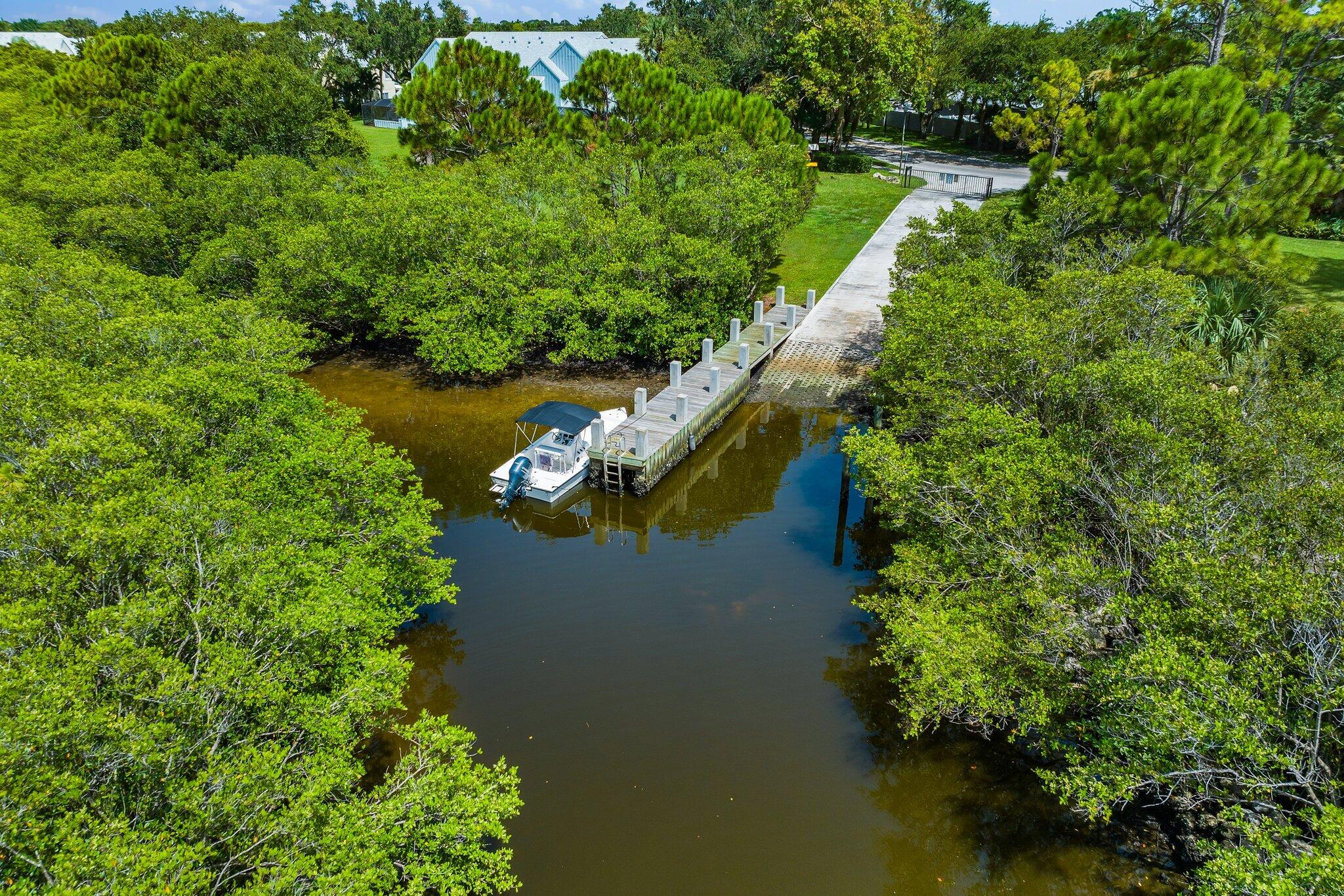 RIVERWALK 1 - Residential