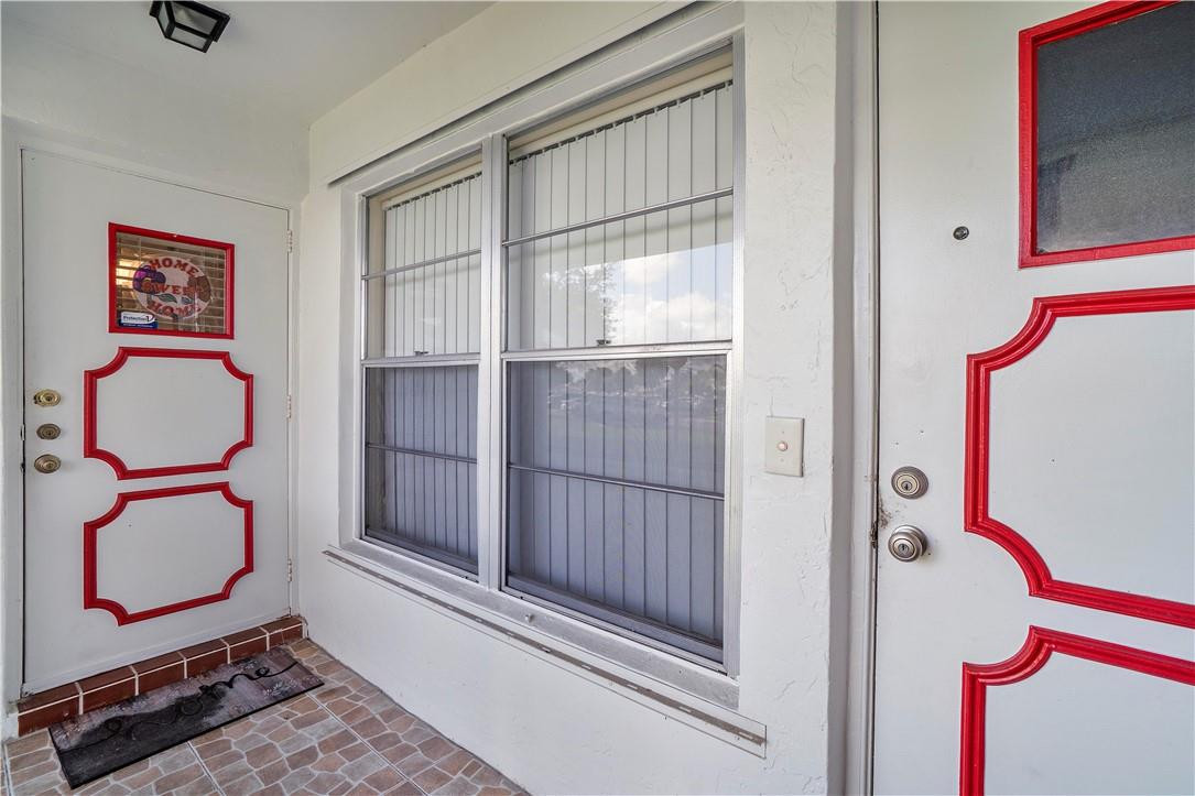 Lauderdale West 14 CONDO - Residential