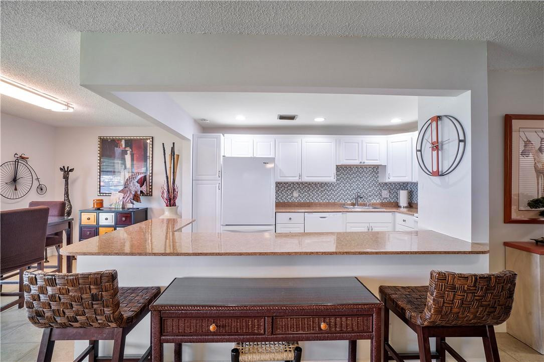 Lauderdale West 14 CONDO - Residential