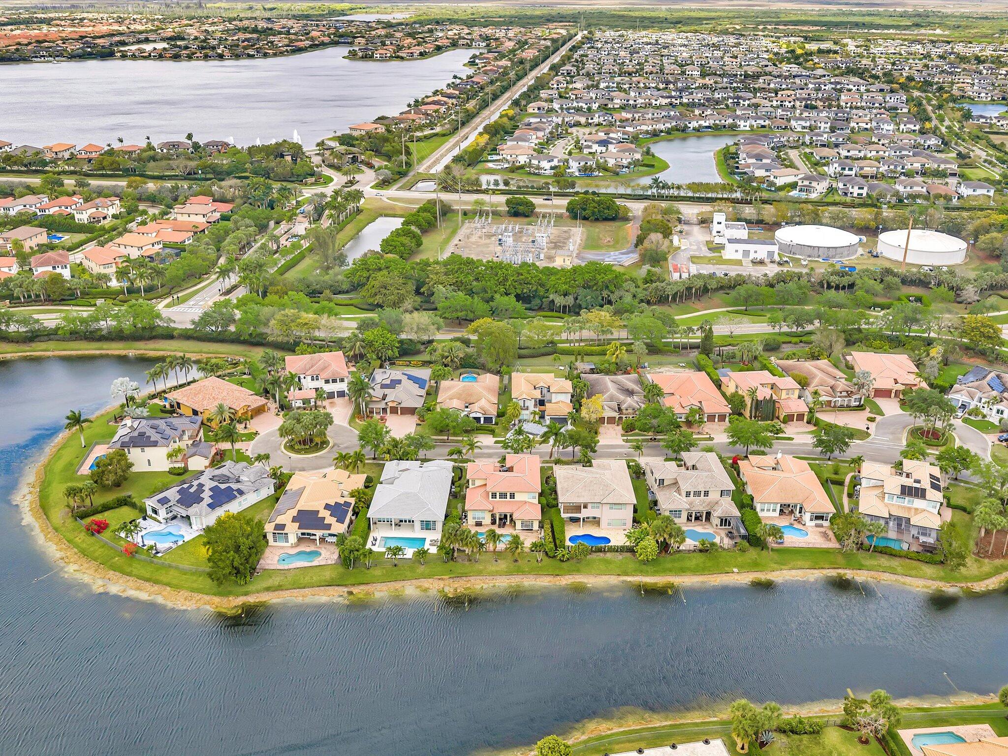 HERON BAY NORTHEAST - Residential