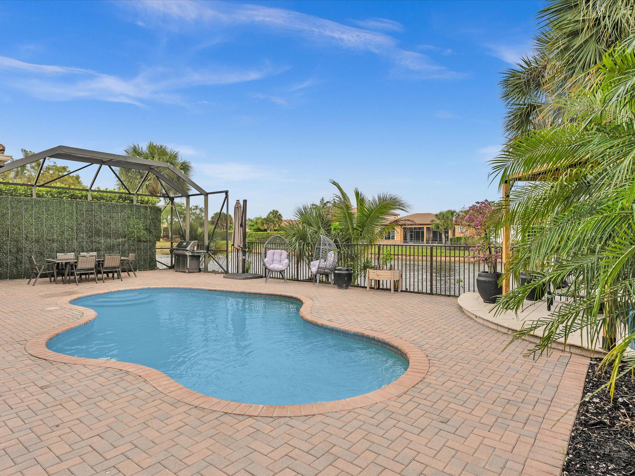 HERON BAY NORTHEAST - Residential