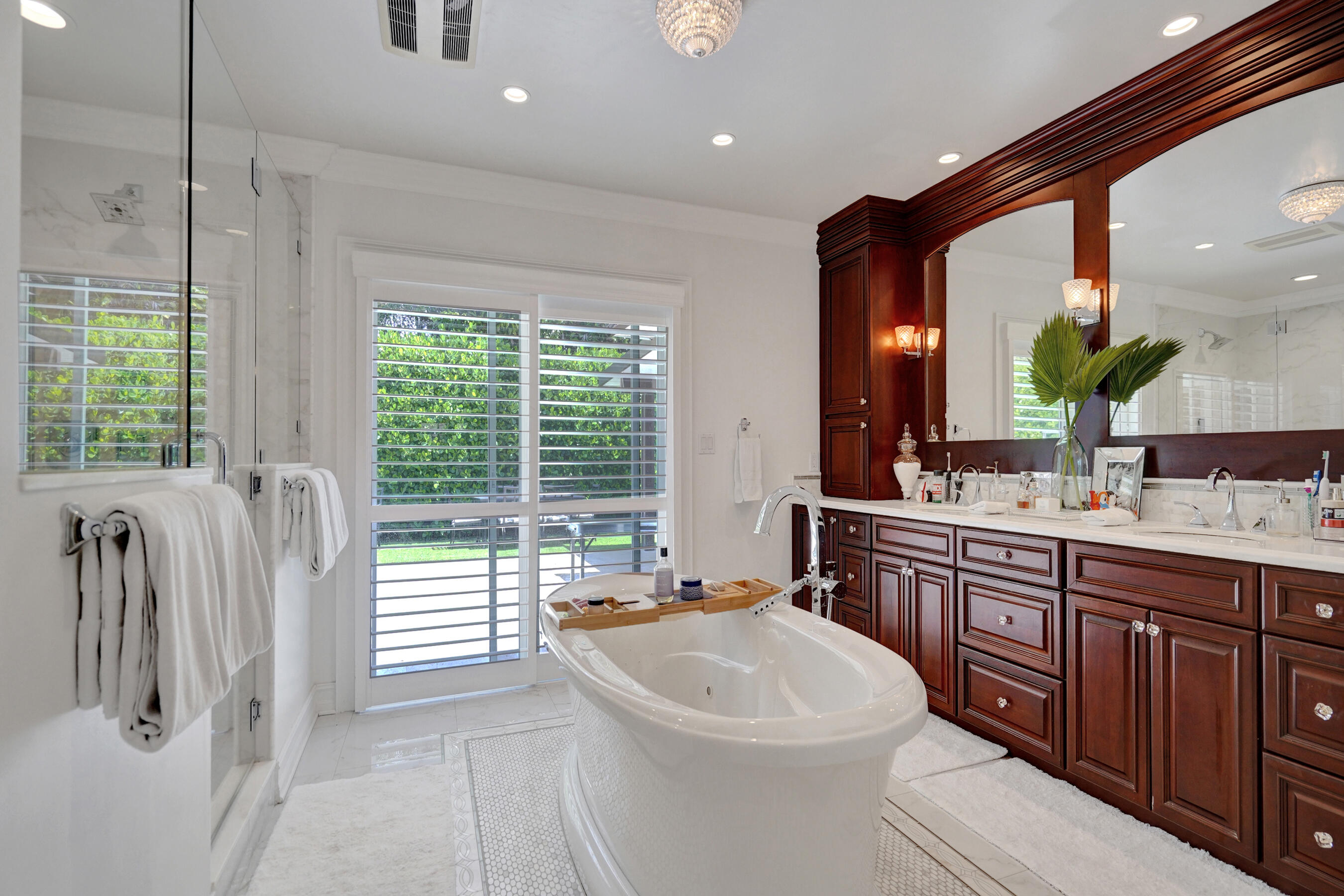 CORAL RIDGE COUNTRY CLUB - Residential