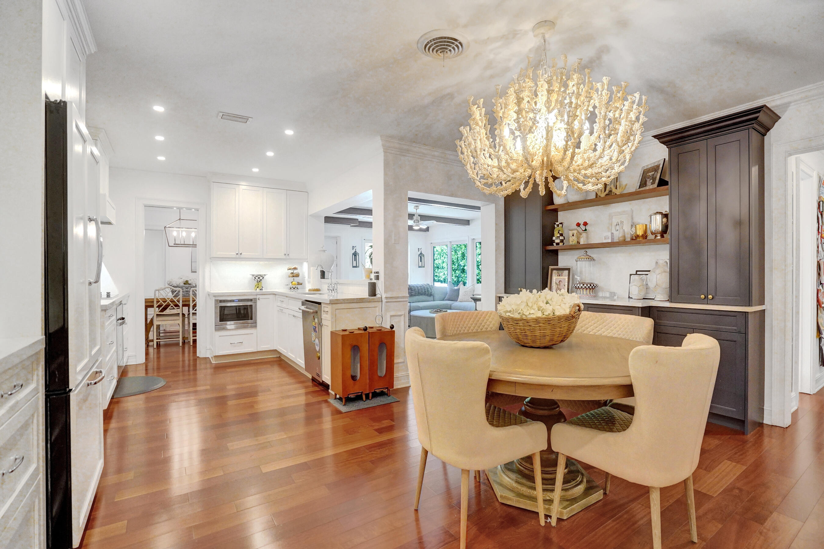 CORAL RIDGE COUNTRY CLUB - Residential