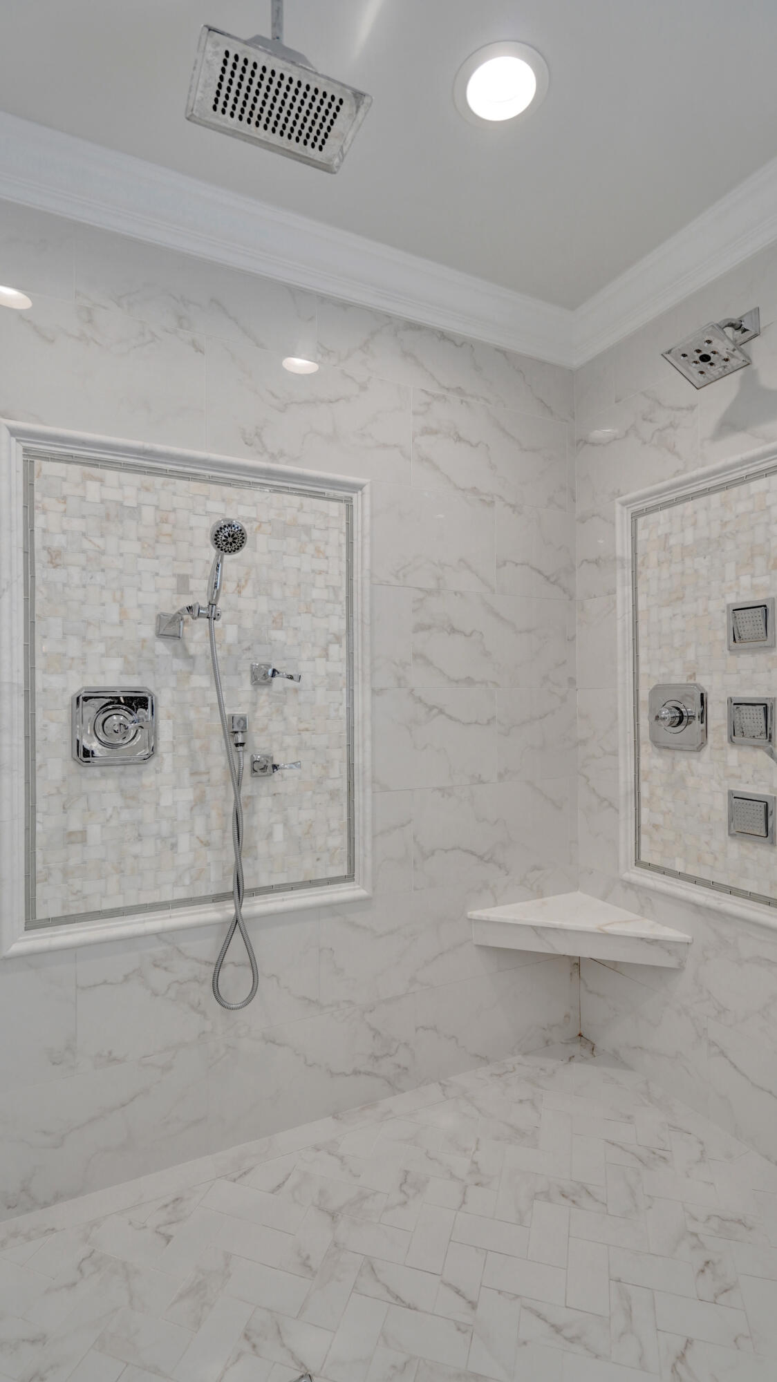 CORAL RIDGE COUNTRY CLUB - Residential