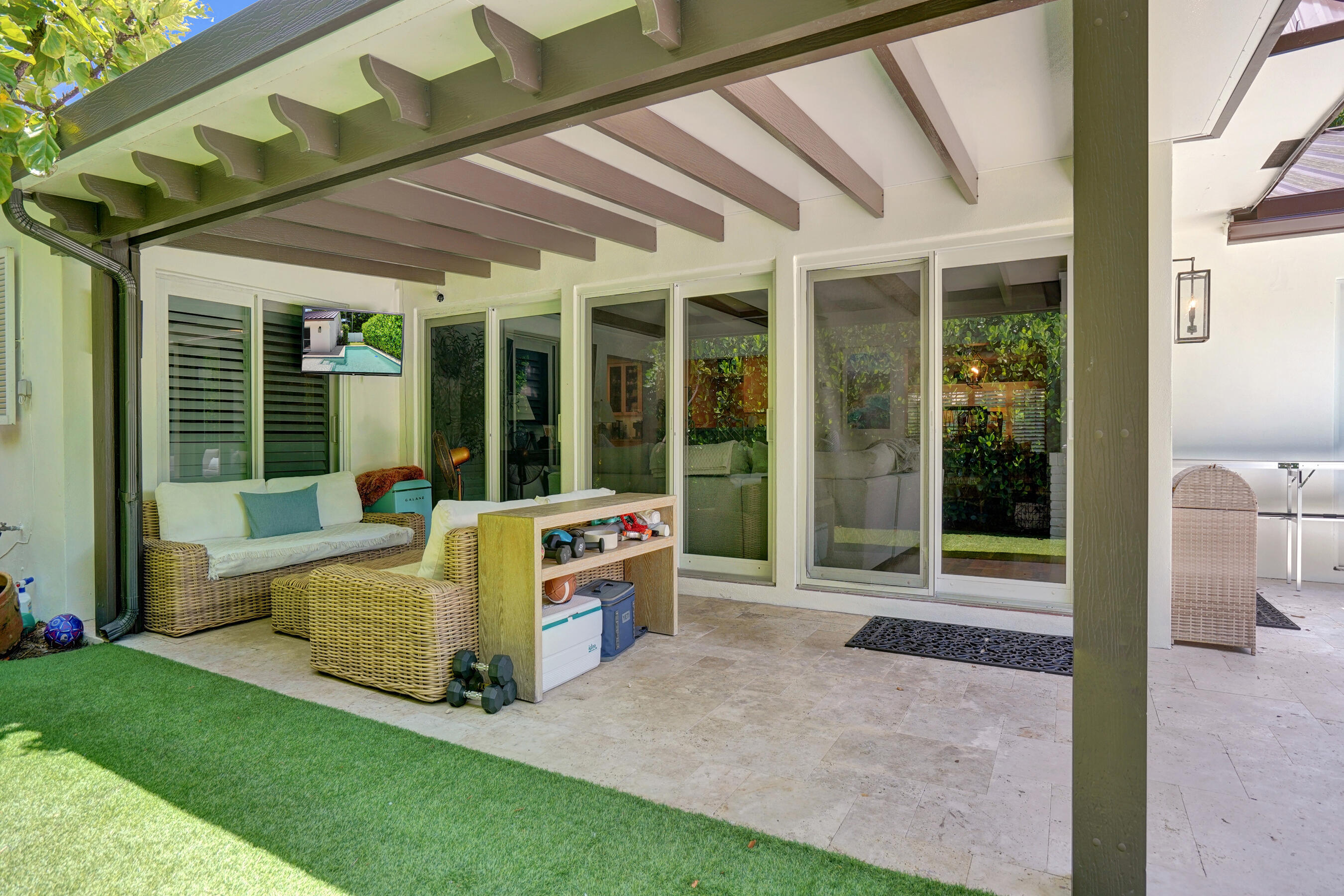 CORAL RIDGE COUNTRY CLUB - Residential