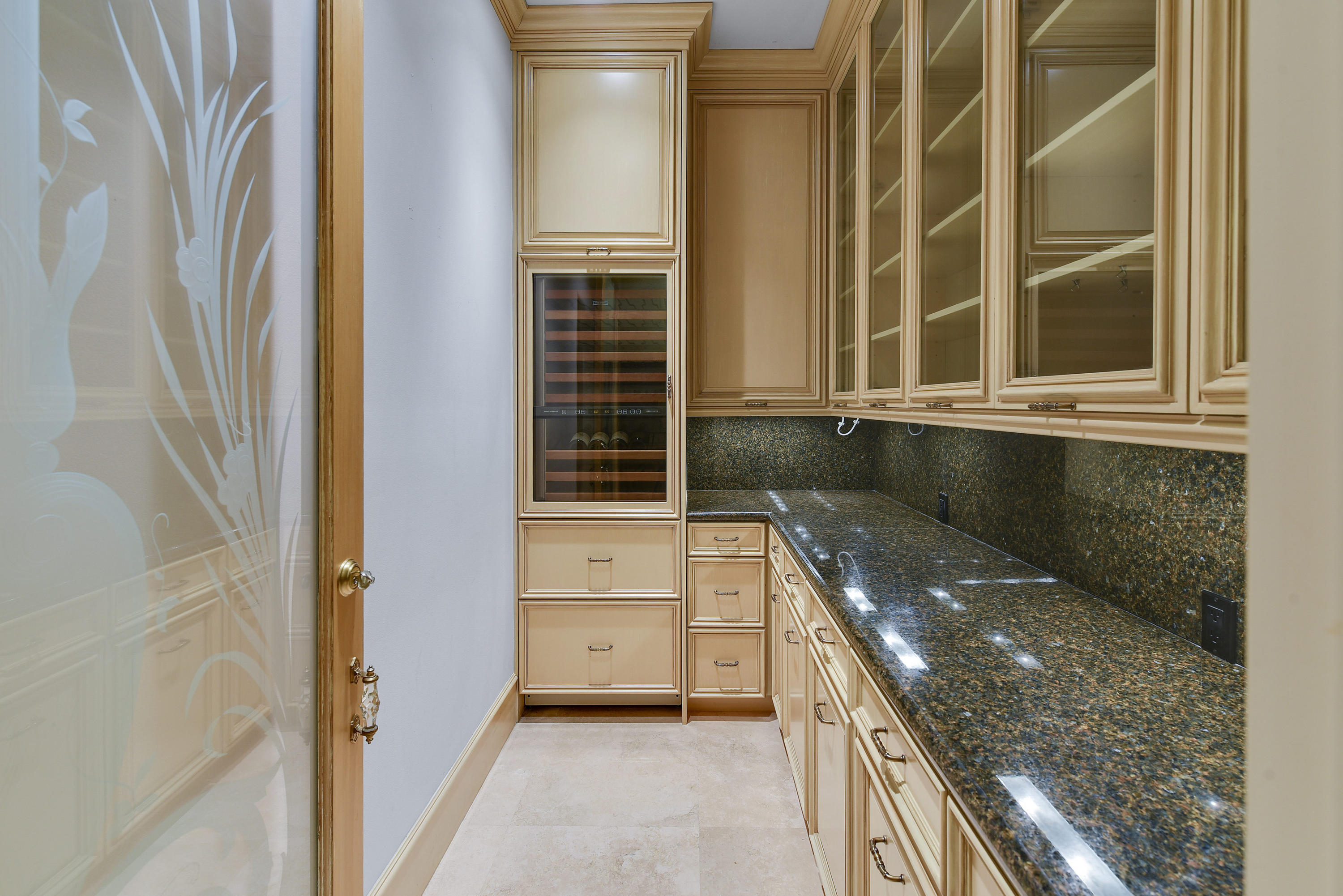 MIZNER LAKE ESTATES - Residential