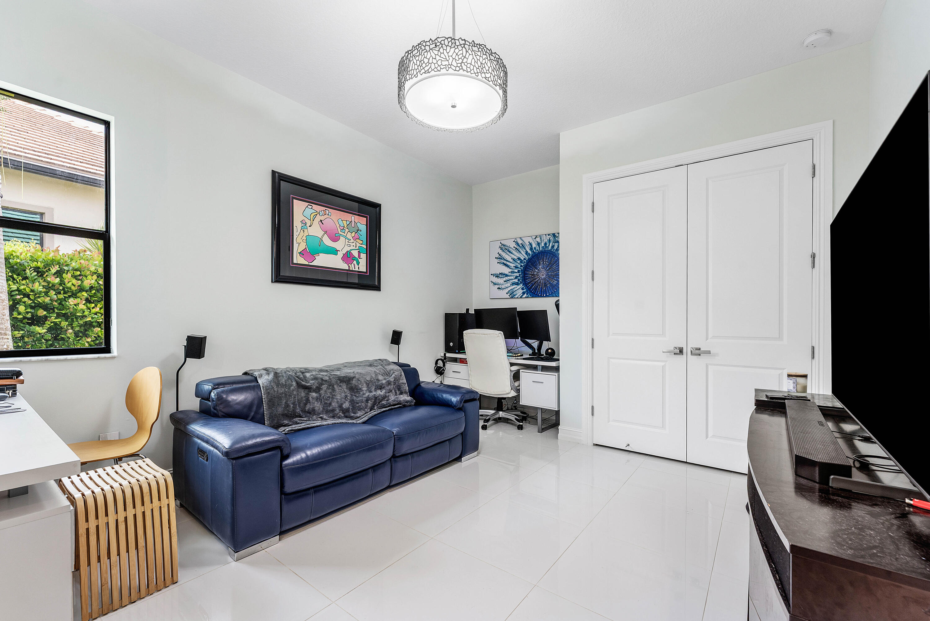 PALM MEADOWS ESTATES - Residential