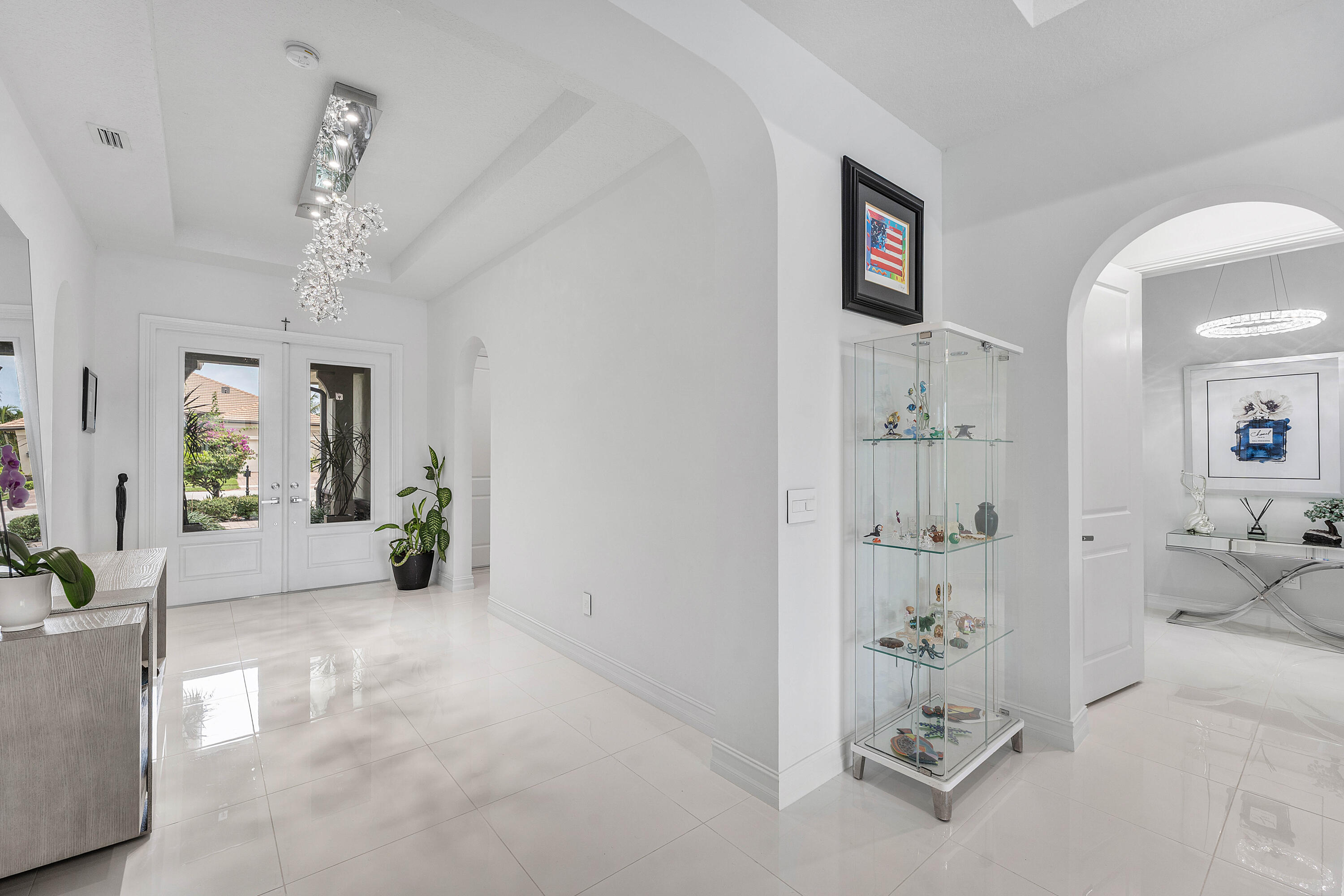PALM MEADOWS ESTATES - Residential