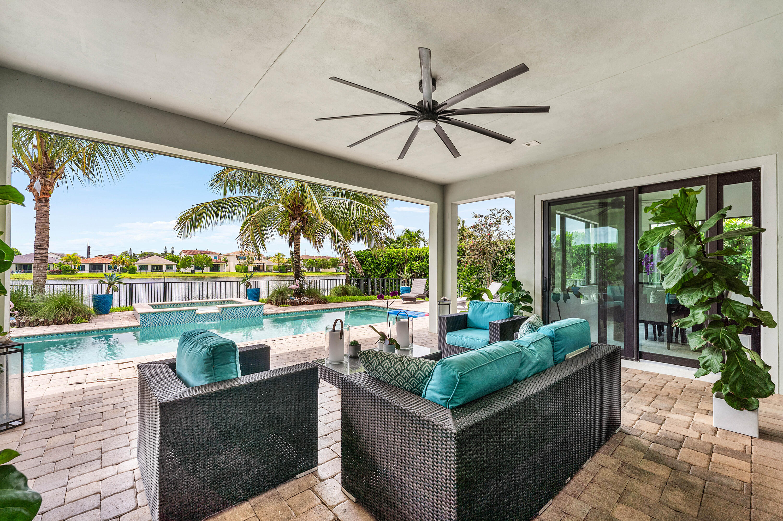 PALM MEADOWS ESTATES - Residential
