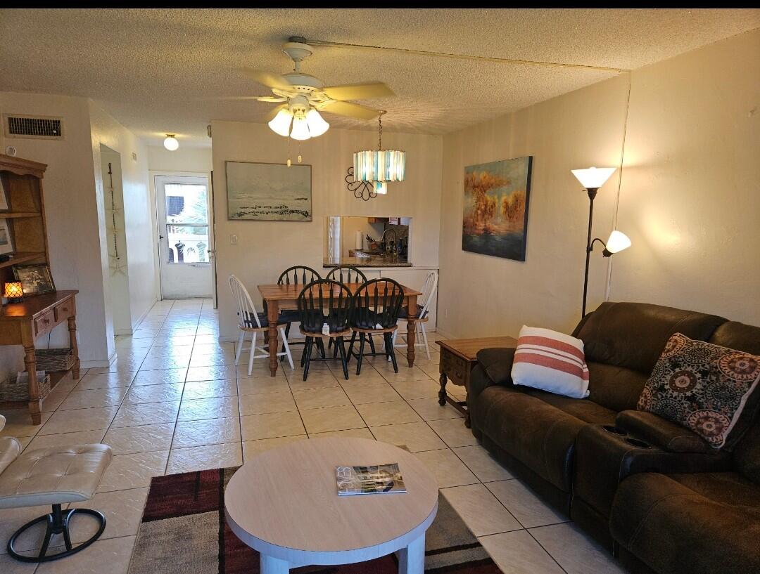 LAKE CLARKE GARDENS CONDO 2 - Residential