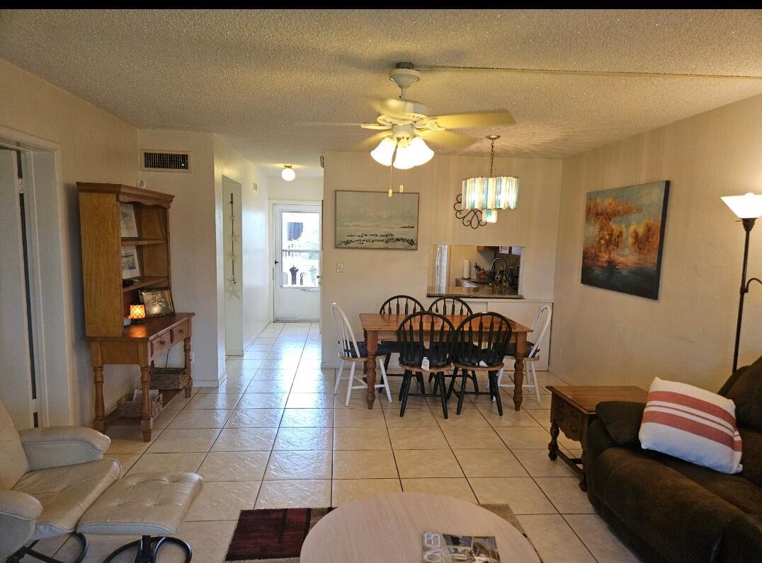 LAKE CLARKE GARDENS CONDO 2 - Residential