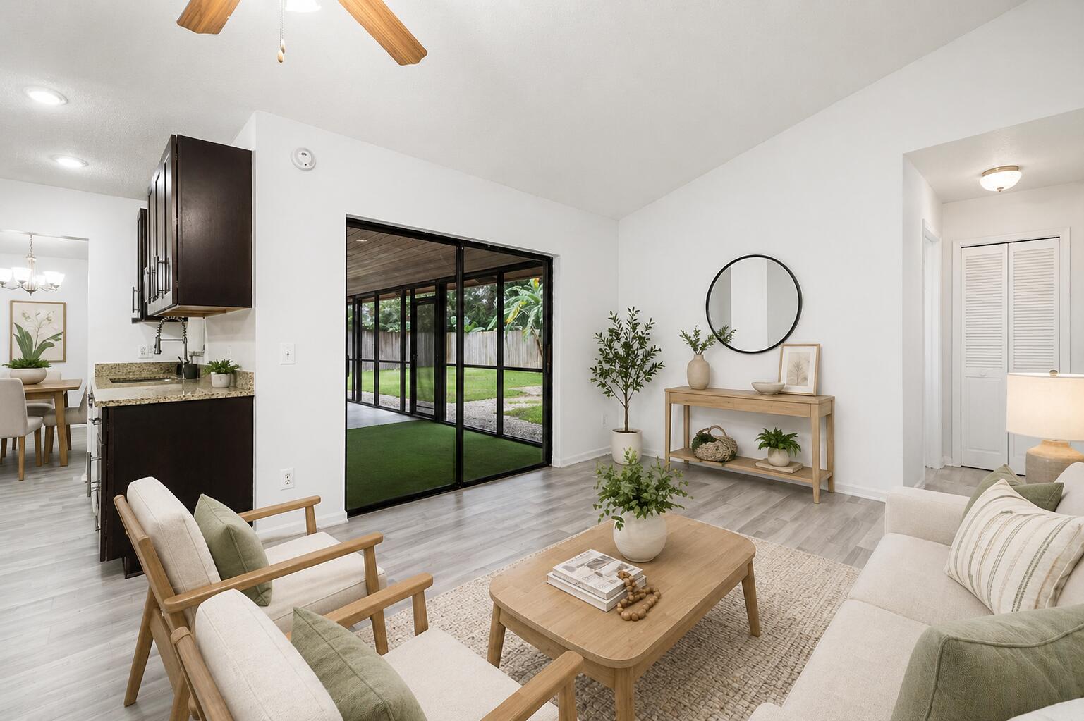 HUNTINGTON WOODS - Residential Lease