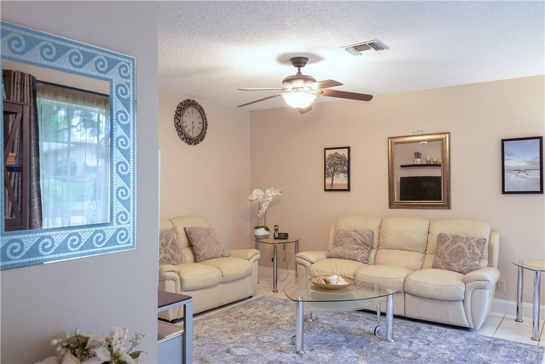 Palm Beach Lakes North 01 - Residential
