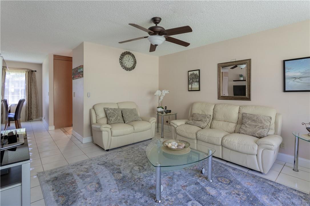 Palm Beach Lakes North 01 - Residential