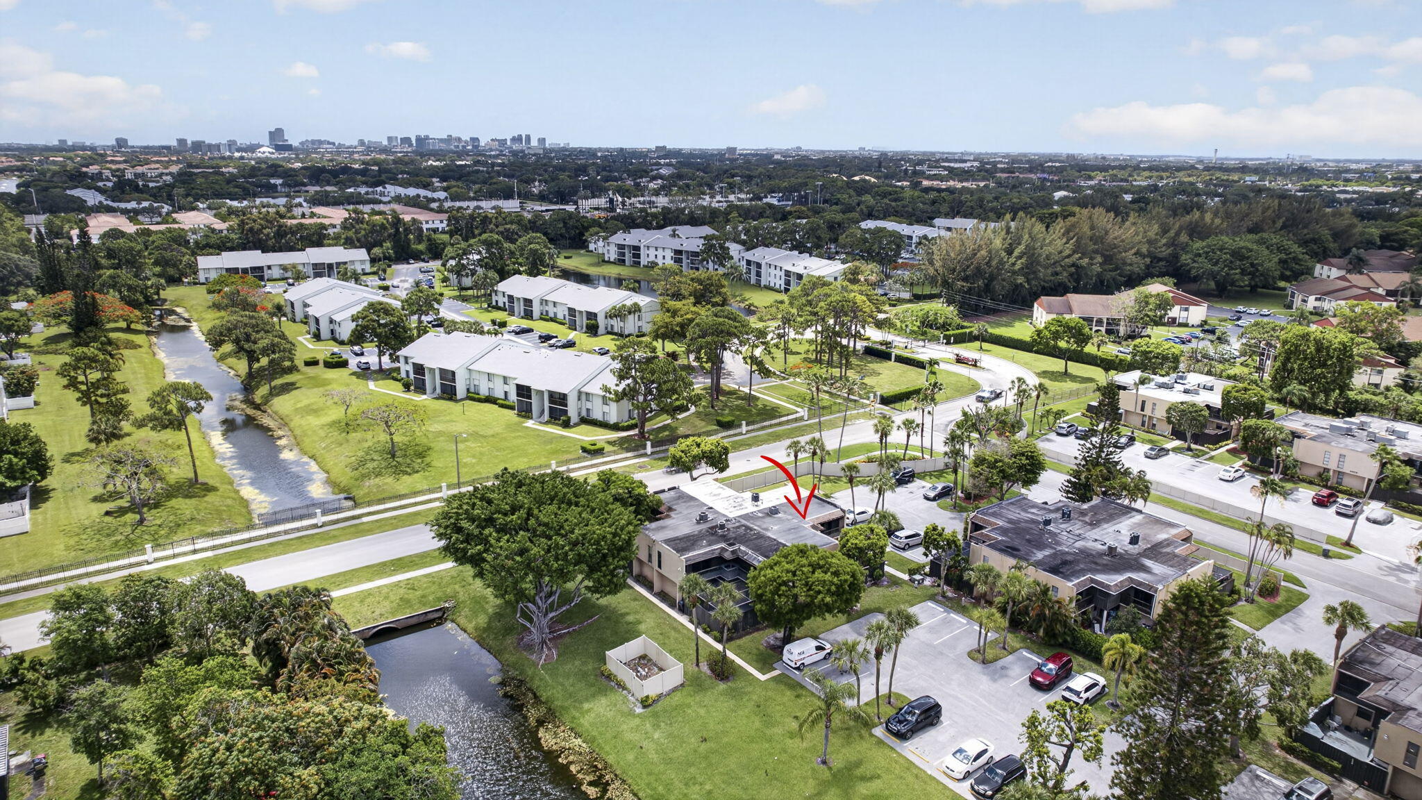 FOXWOOD ESTATES 1 OF LAKESIDE GREEN - Residential Lease