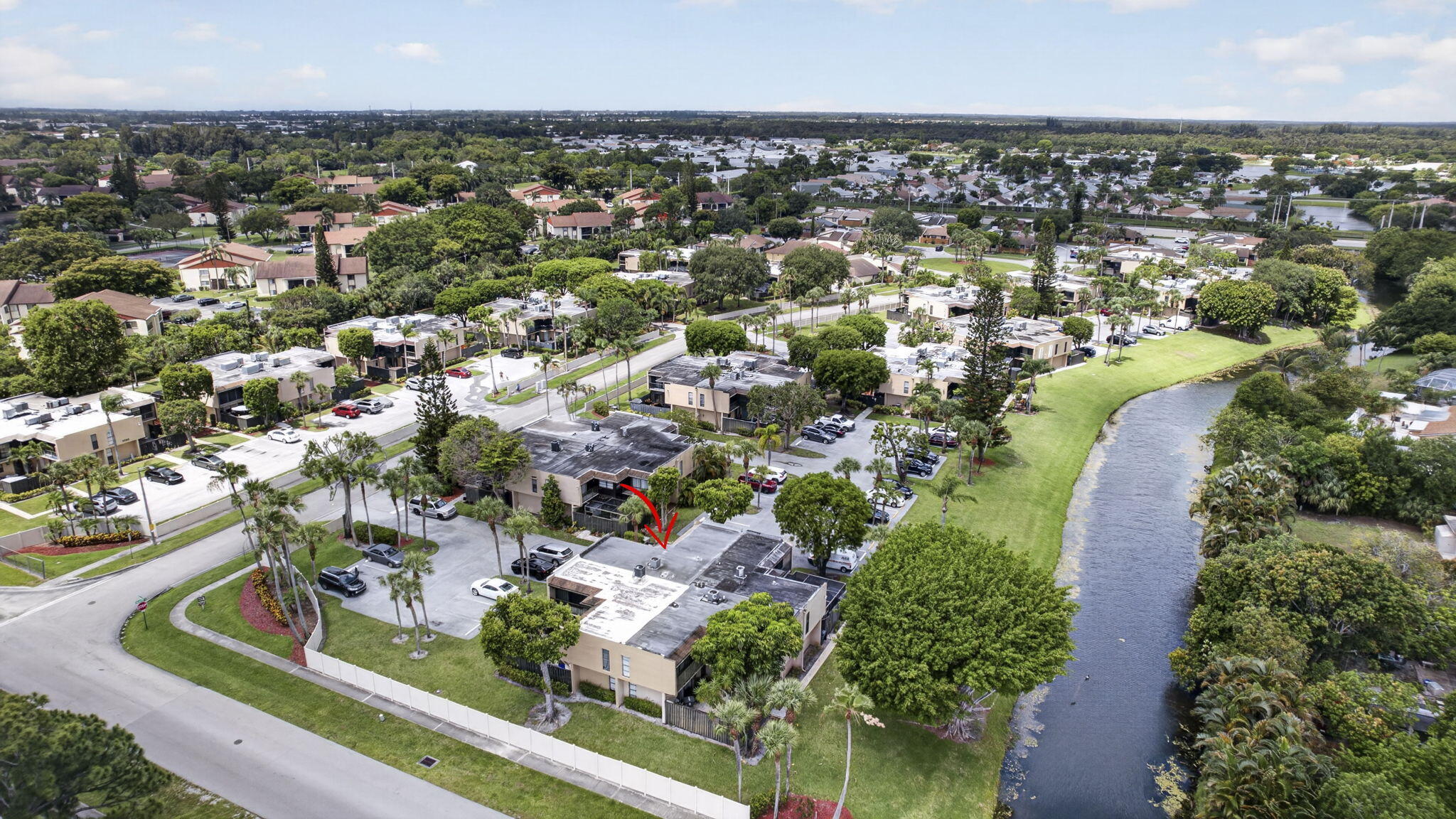 FOXWOOD ESTATES 1 OF LAKESIDE GREEN - Residential Lease