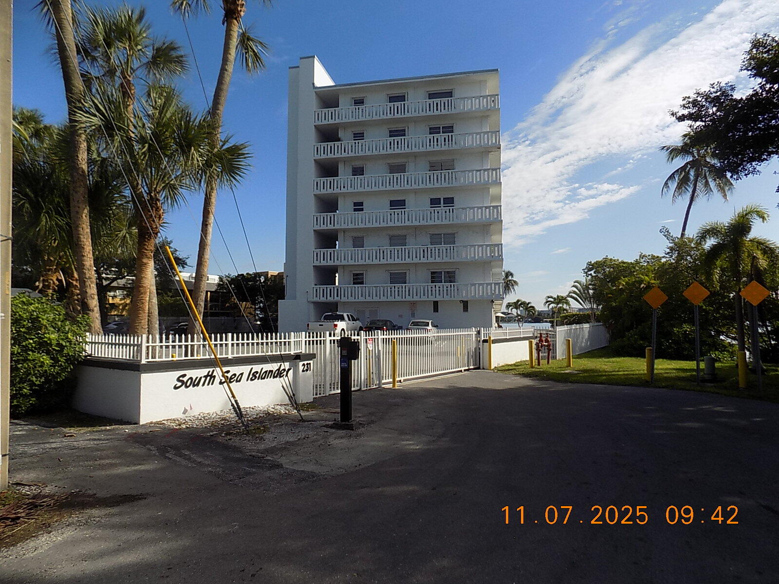 SOUTH SEA ISLANDER INC CONDO - Residential