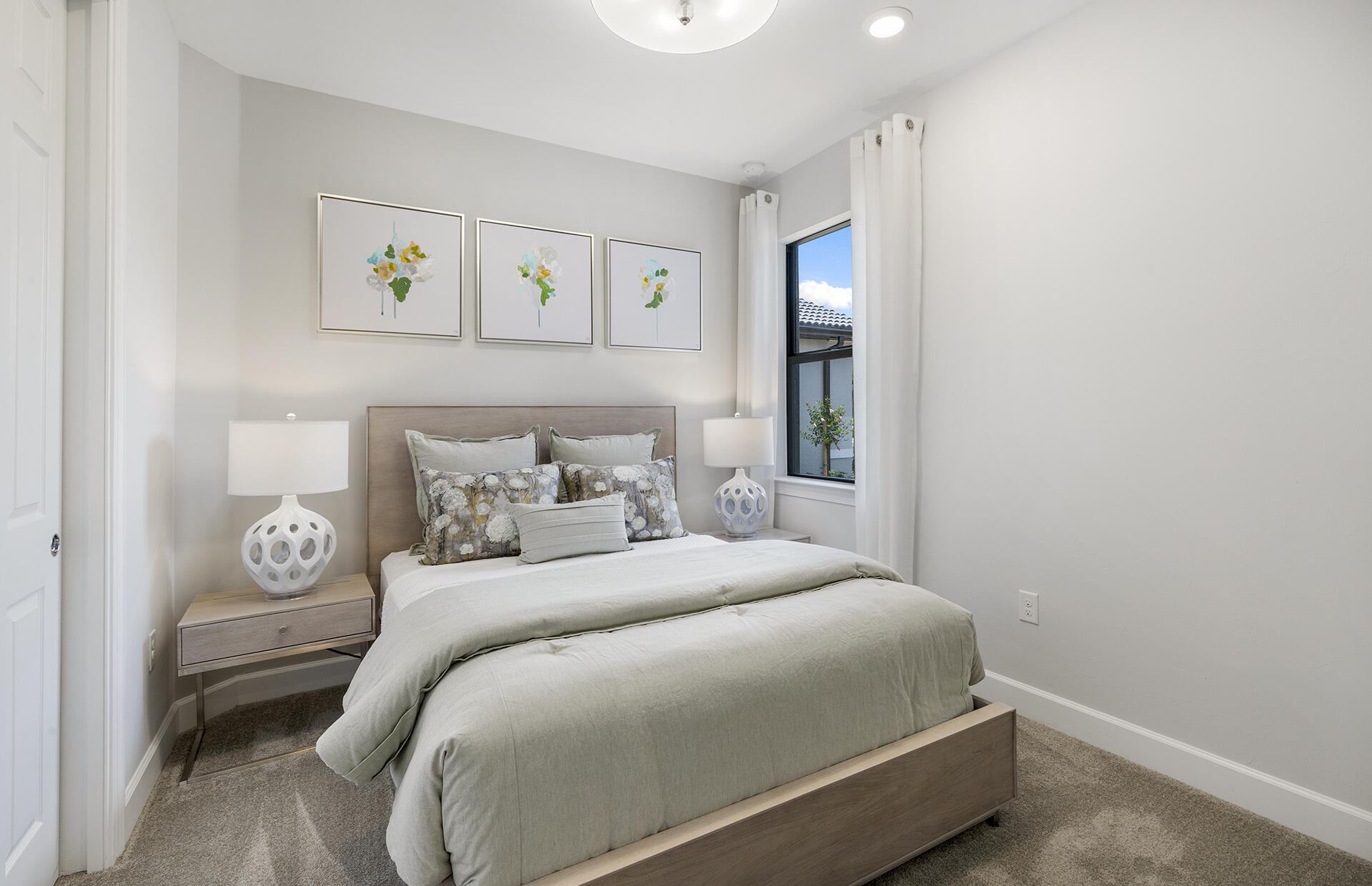 DEL WEBB NAPLES PAR 301-303 & 311 - Residential