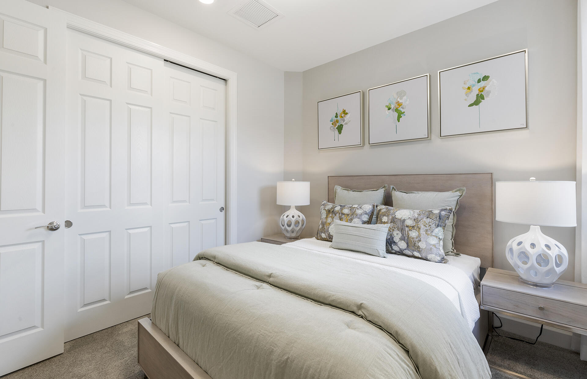 DEL WEBB NAPLES PAR 301-303 & 311 - Residential