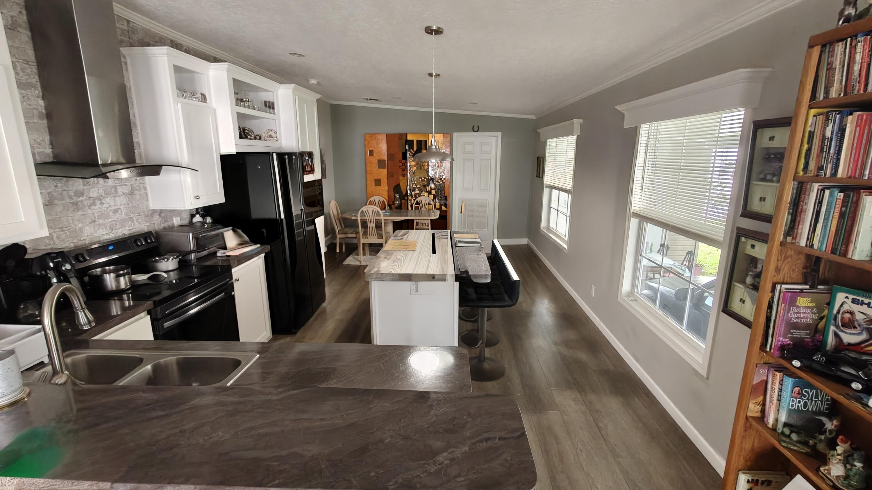 PALM LAKE CO-OP INC PH II - Residential