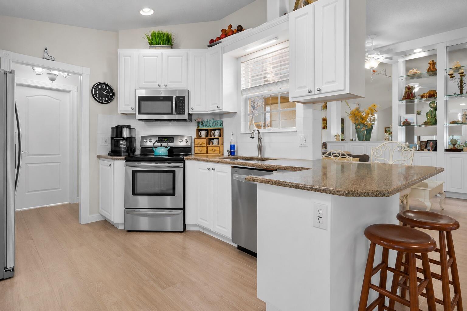 THE RETREAT - Residential Lease