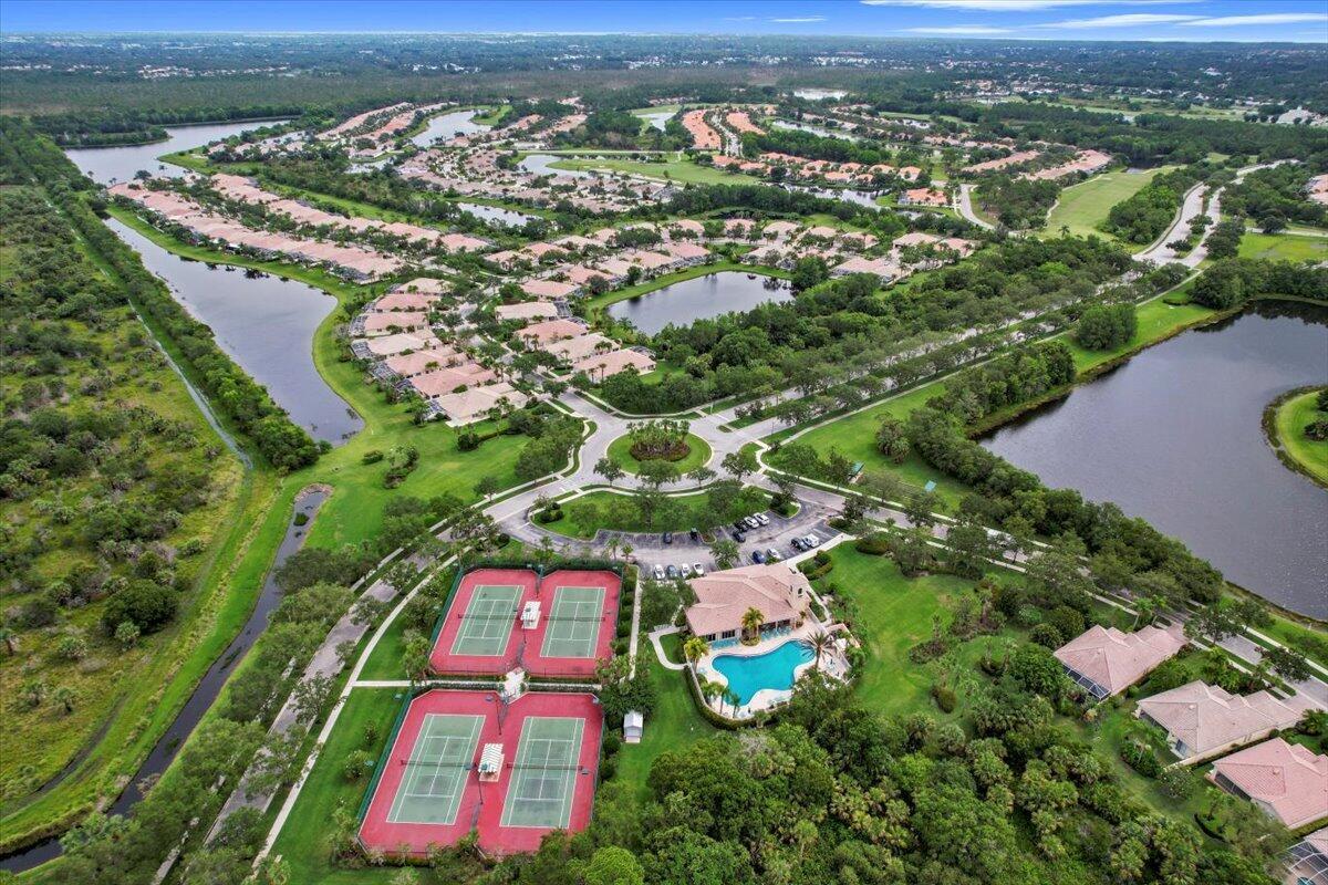 THE RETREAT - Residential Lease