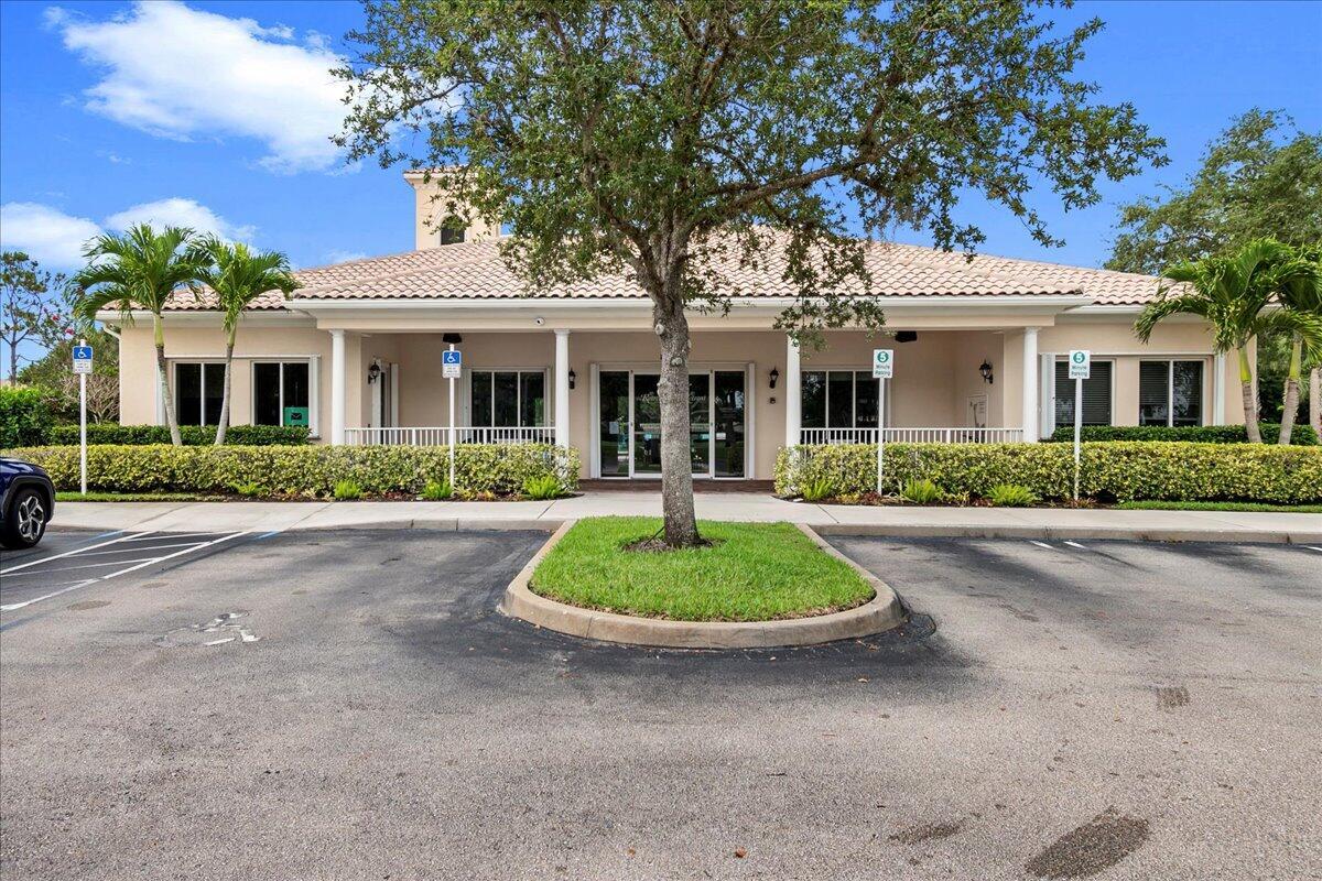 THE RETREAT - Residential Lease