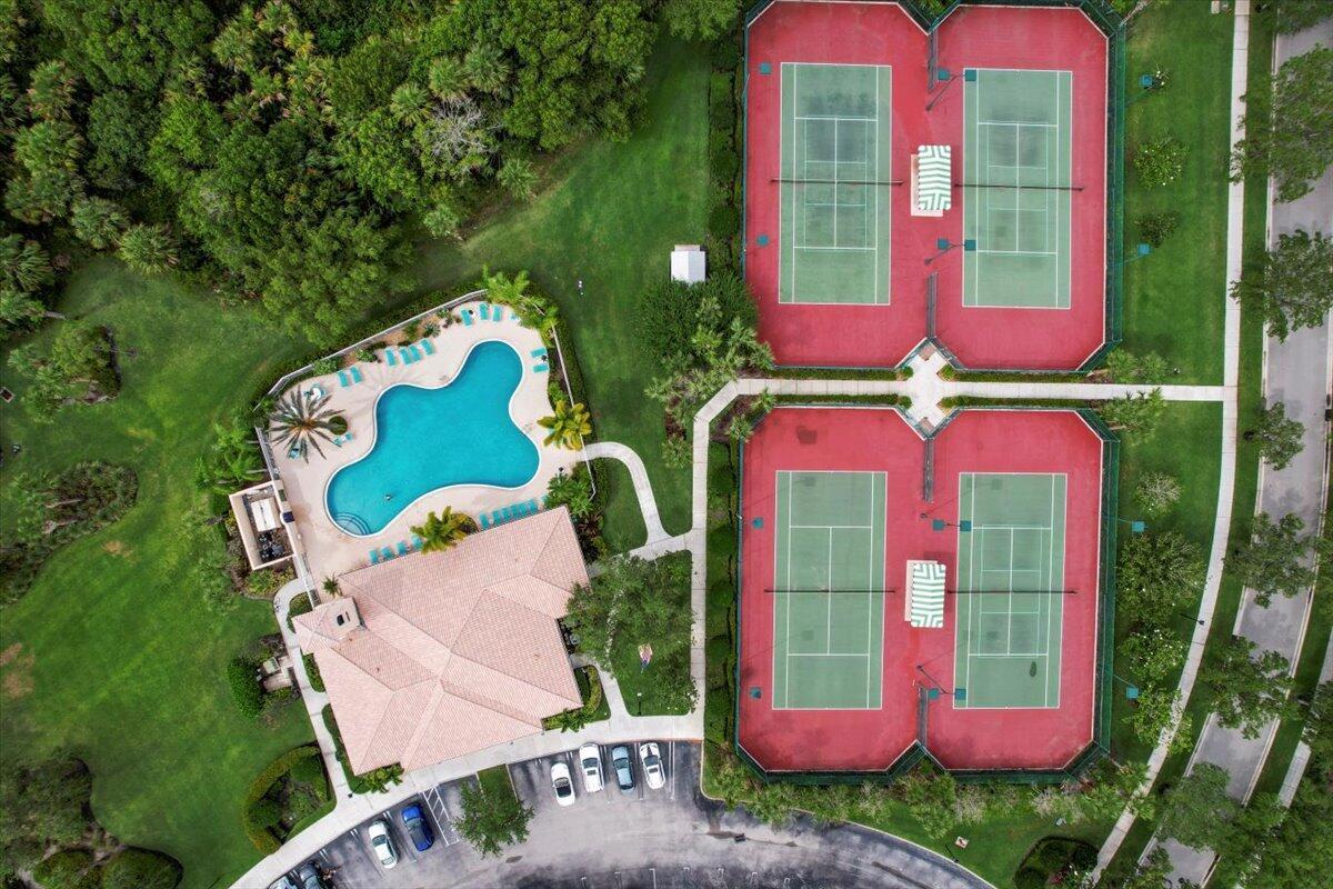 THE RETREAT - Residential Lease