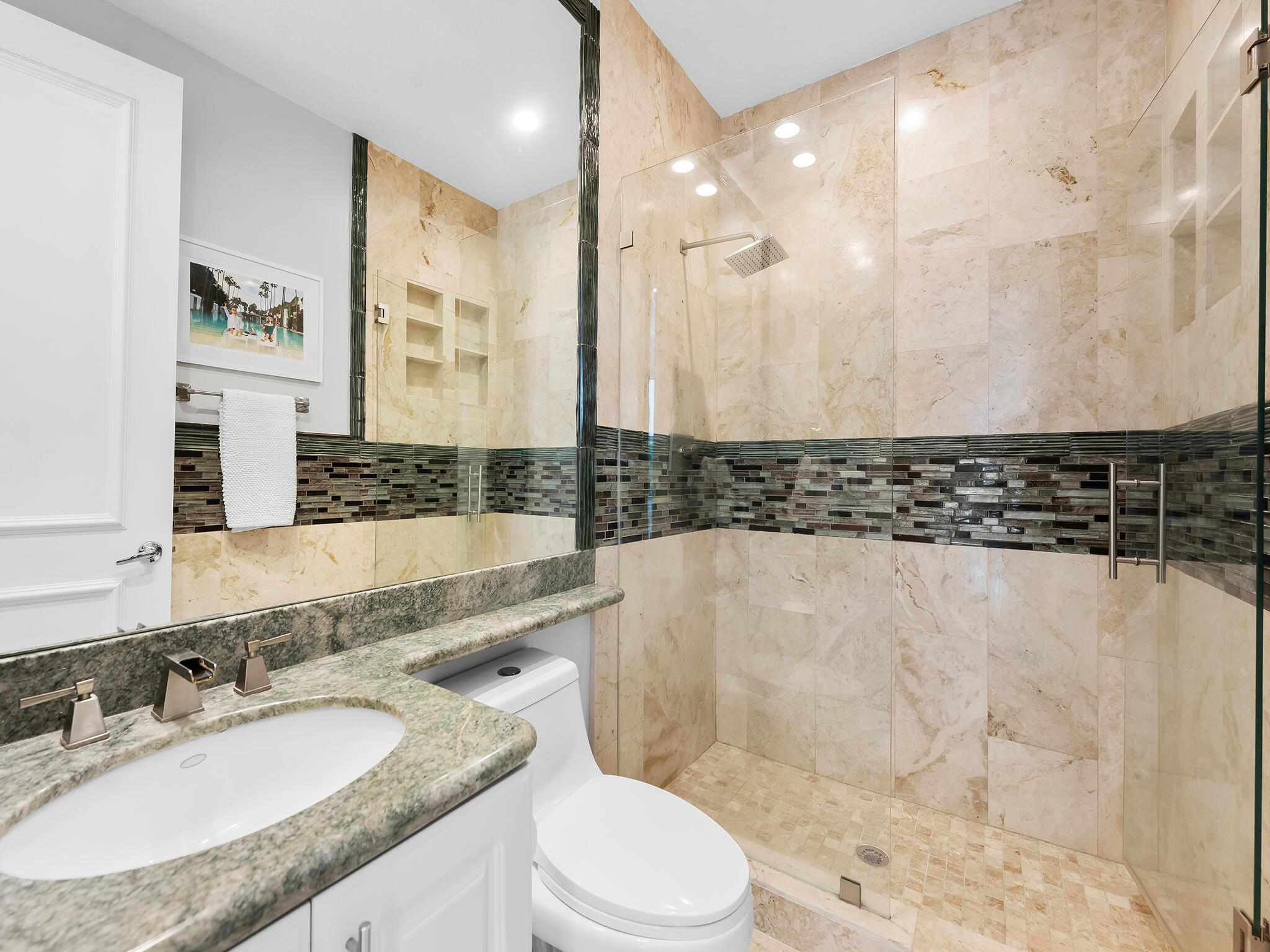 BEVERLY HEIGHTS - Residential