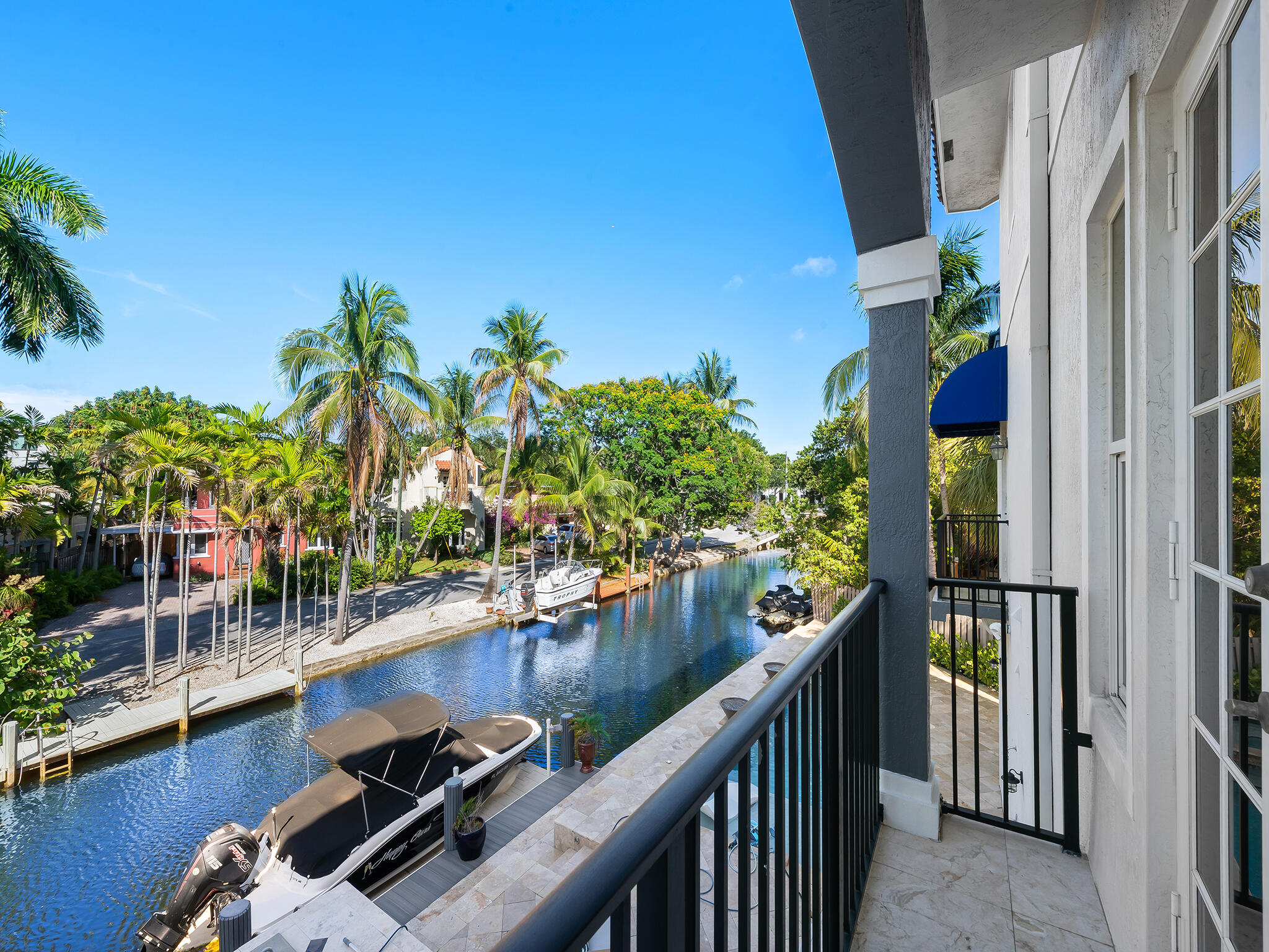 BEVERLY HEIGHTS - Residential