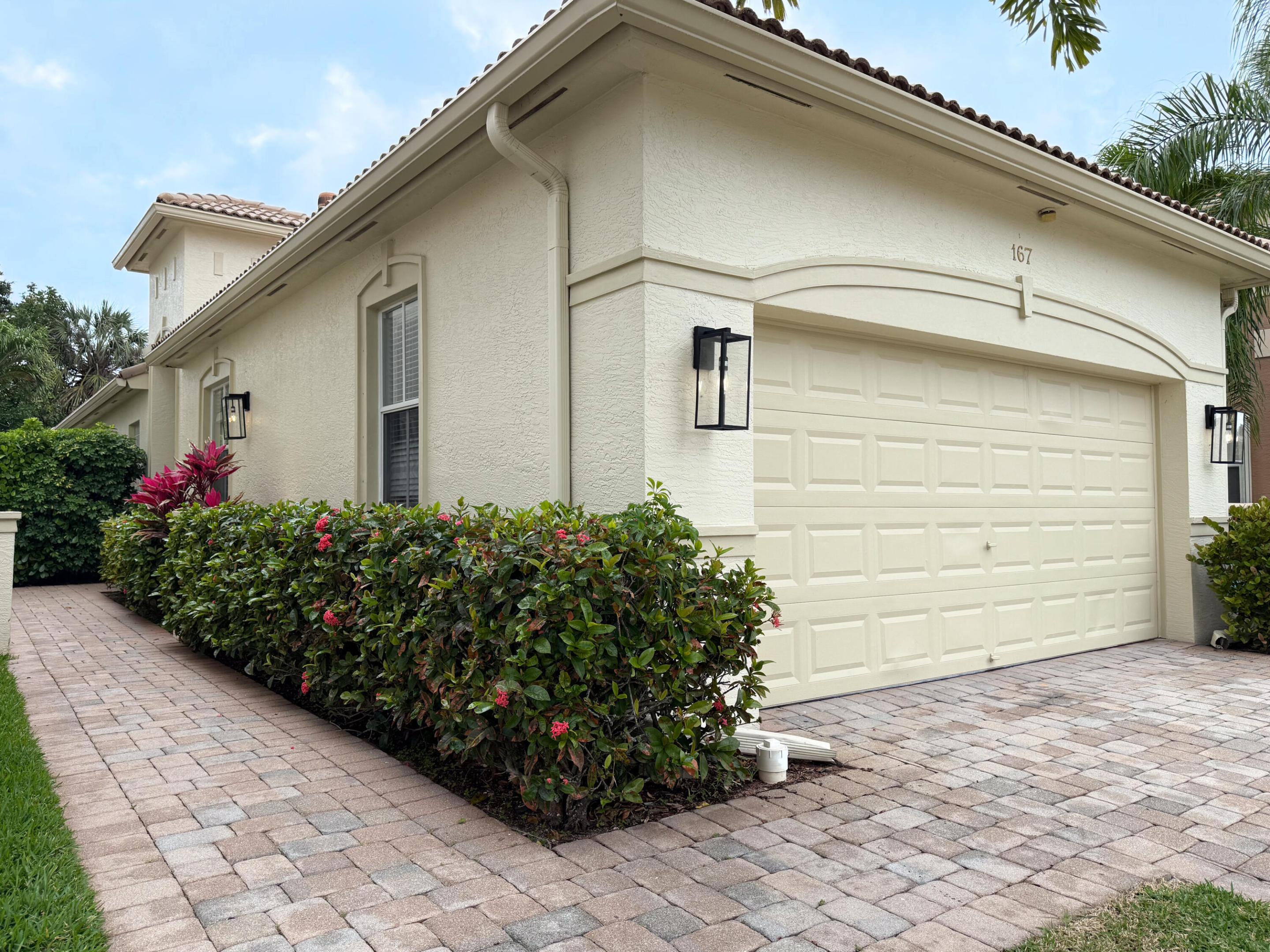 MIRABELLA AT MIRASOL PL C - Residential