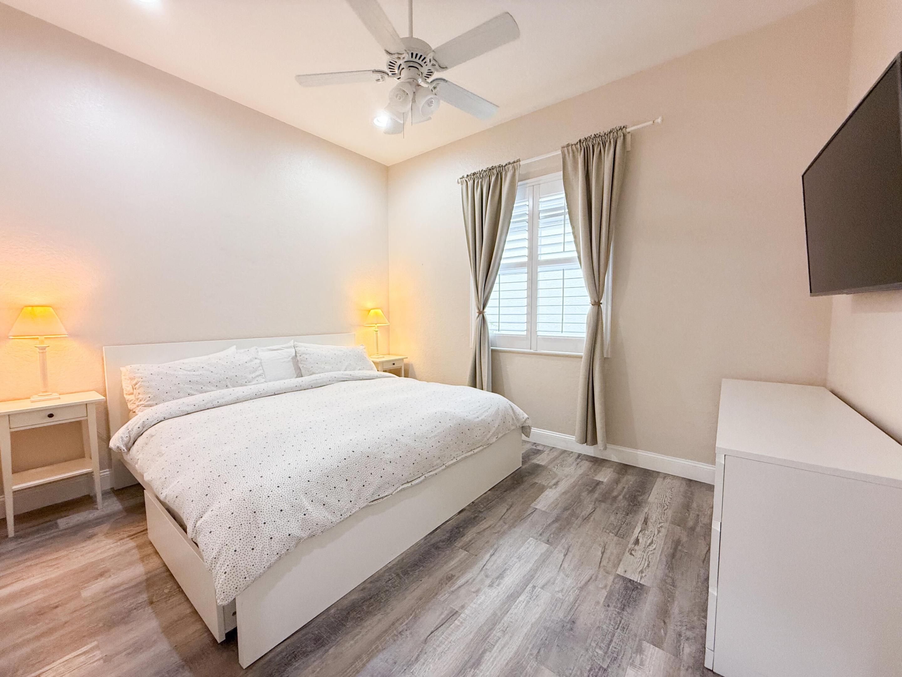 MIRABELLA AT MIRASOL PL C - Residential