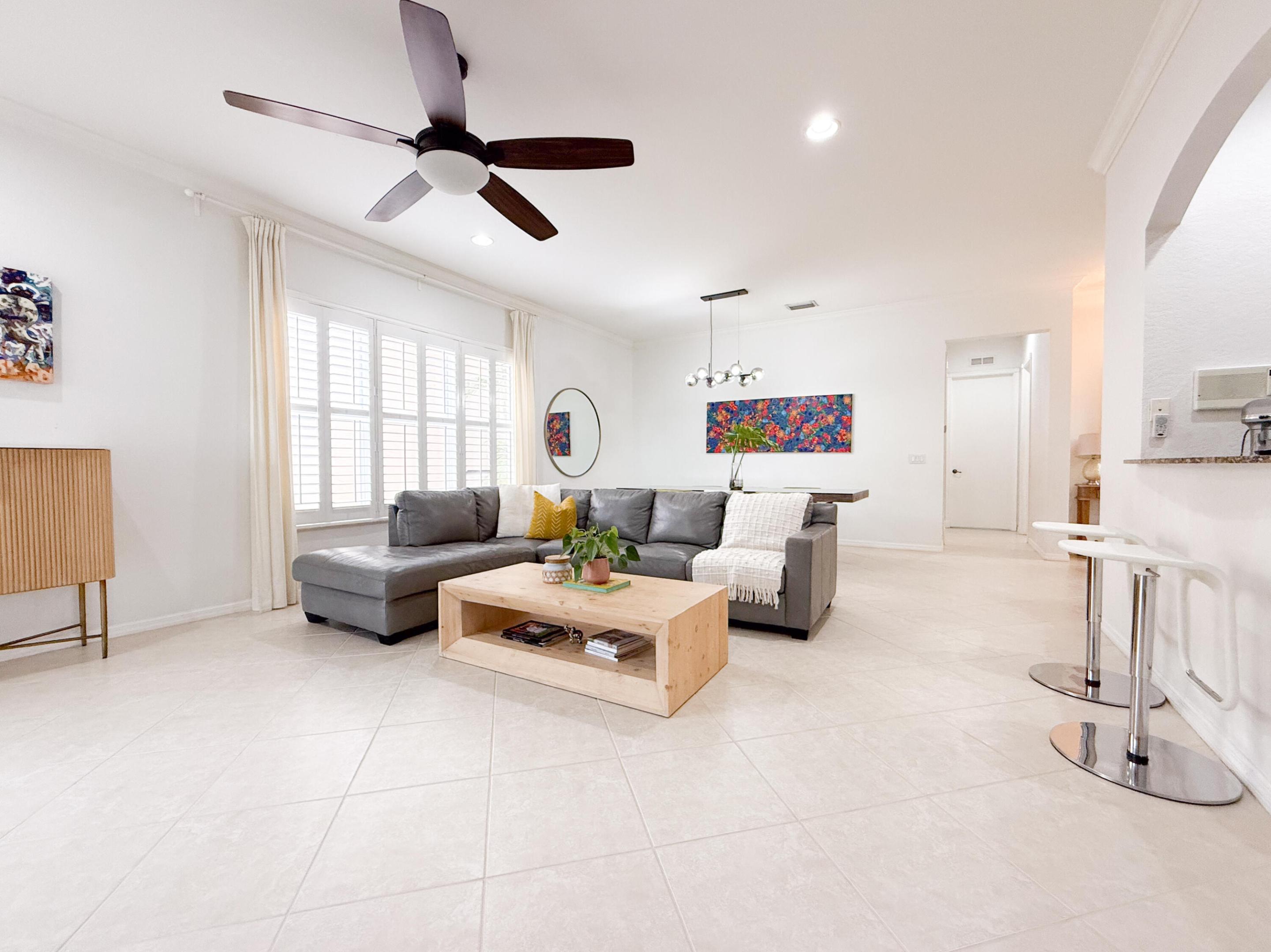 MIRABELLA AT MIRASOL PL C - Residential