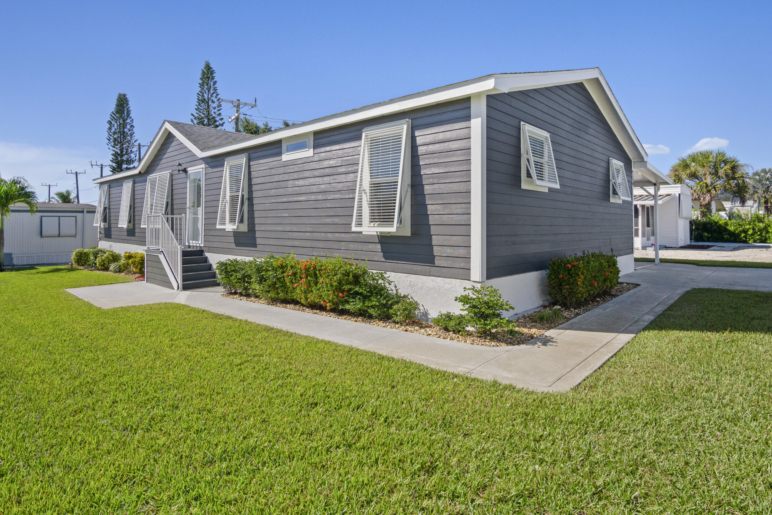 RIDGEWAY - Residential