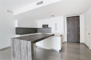 RISE CONDO - Residential