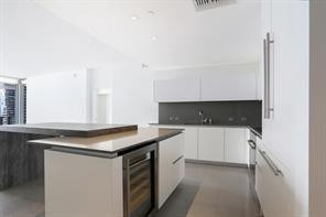 RISE CONDO - Residential