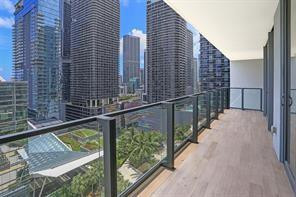 RISE CONDO - Residential