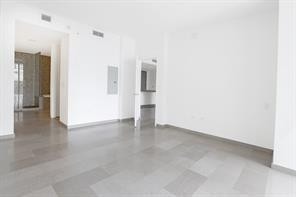RISE CONDO - Residential