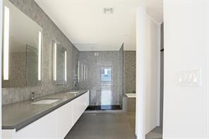 RISE CONDO - Residential