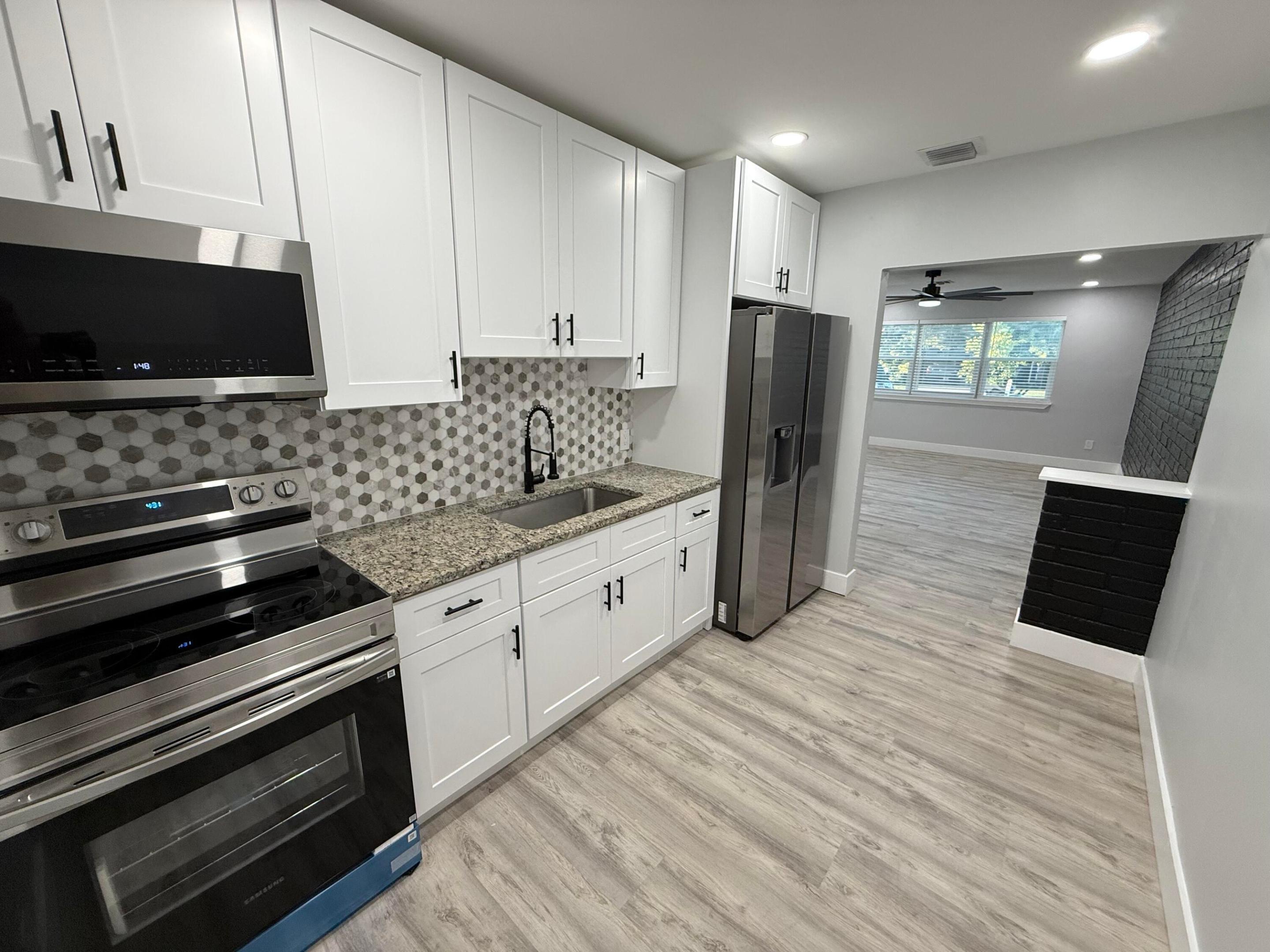 NICHOLS 1ST ADD TO DELRAY - Residential Income