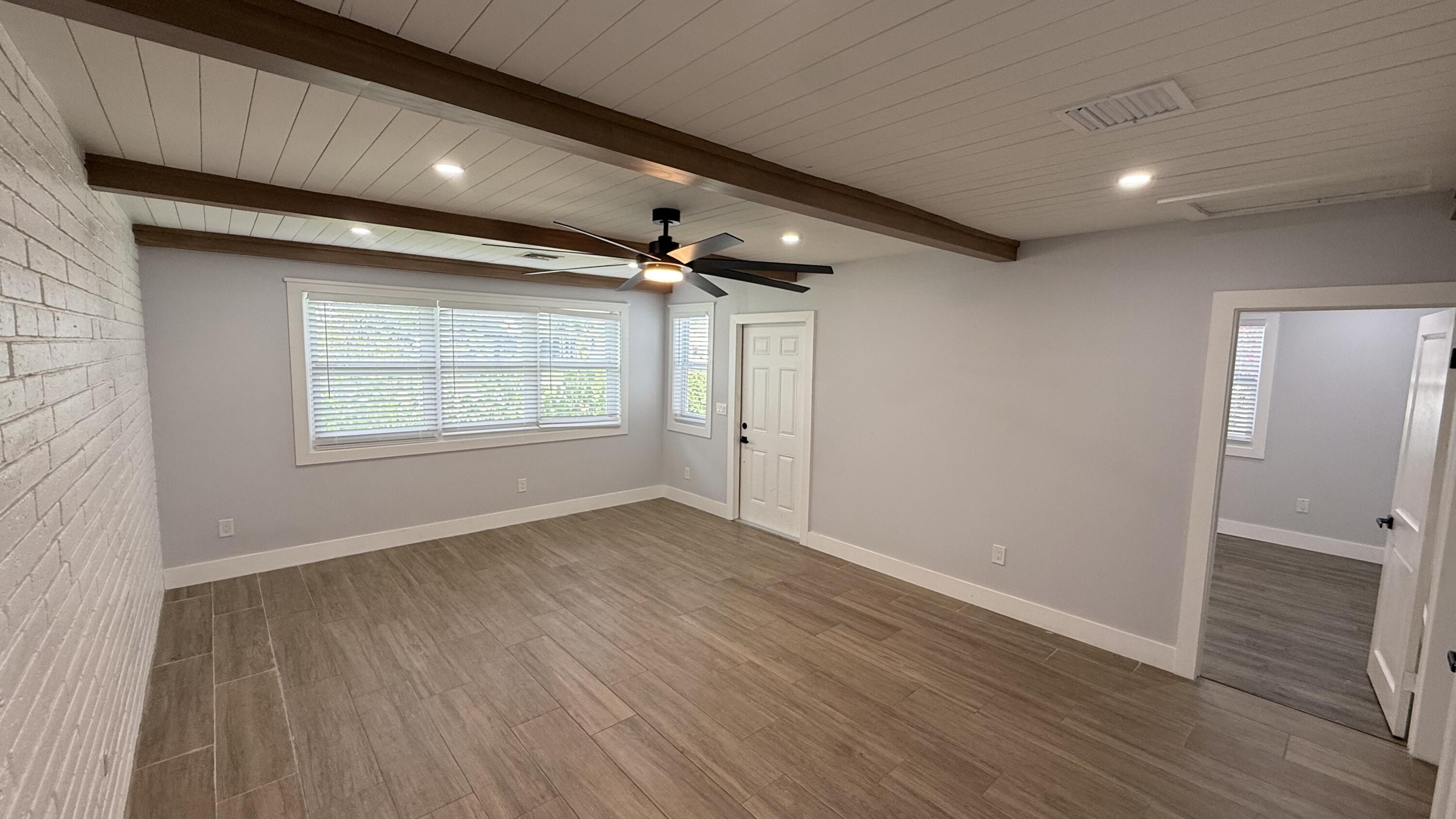NICHOLS 1ST ADD TO DELRAY - Residential Income