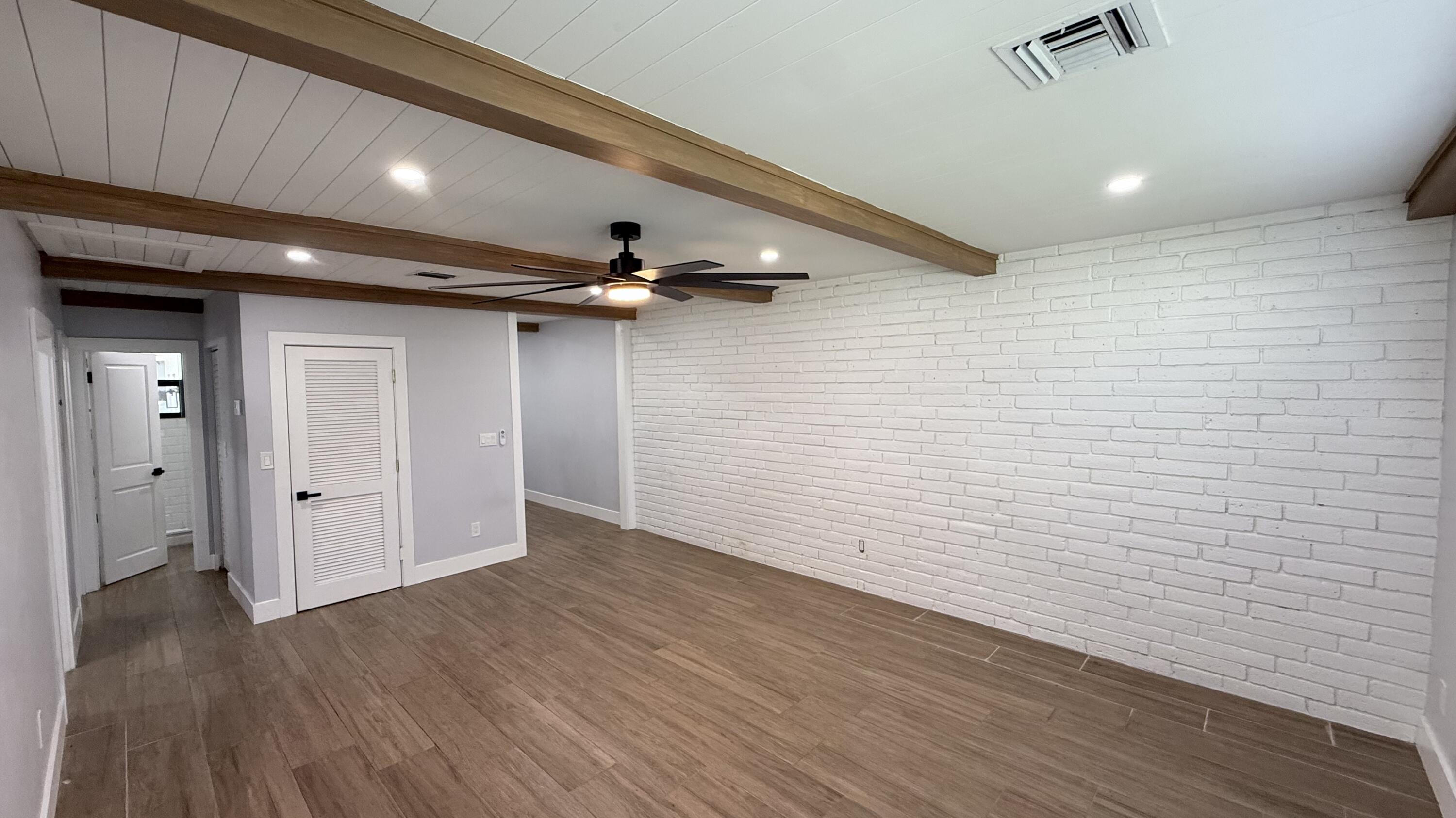 NICHOLS 1ST ADD TO DELRAY - Residential Income