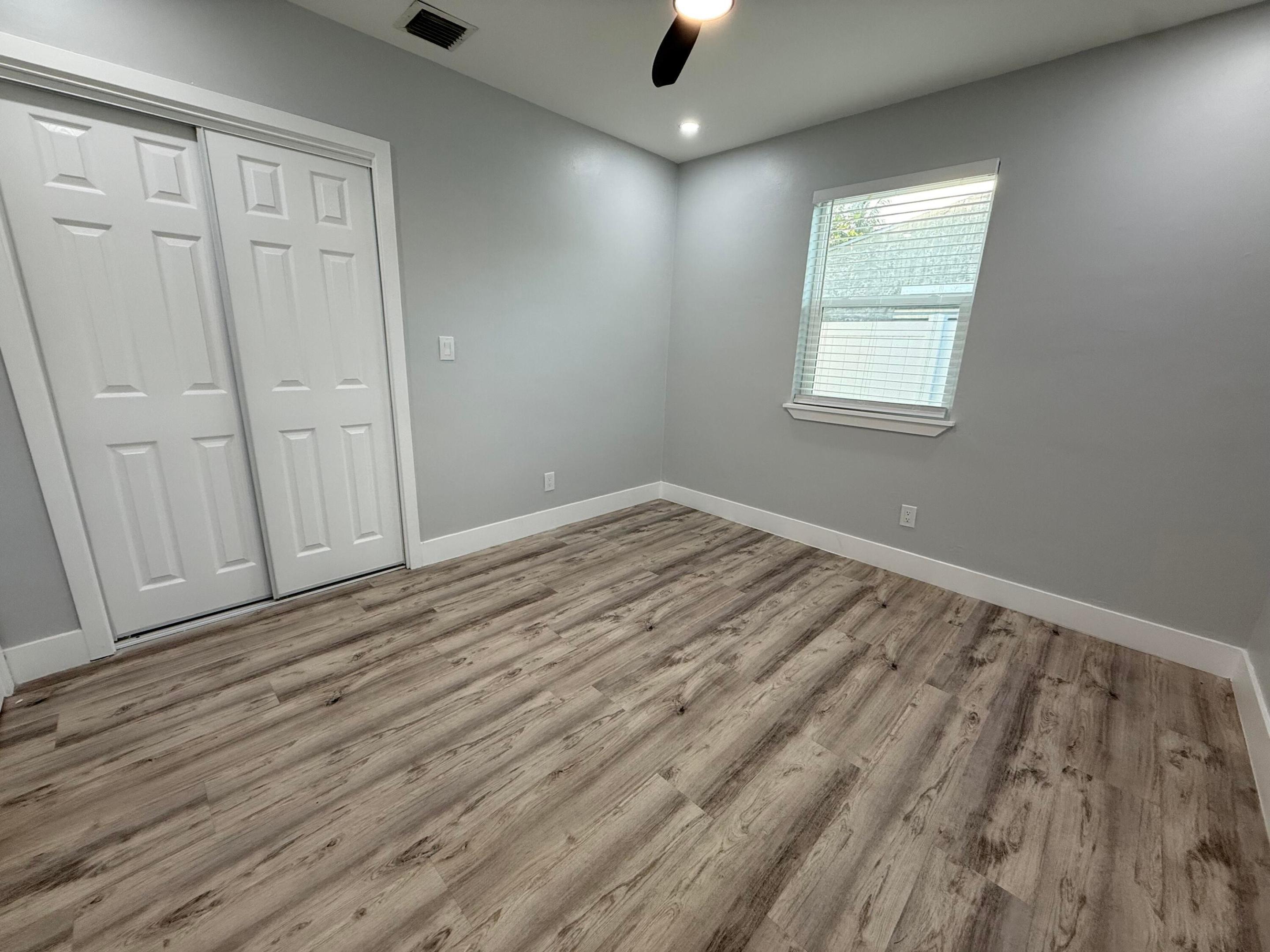NICHOLS 1ST ADD TO DELRAY - Residential Income